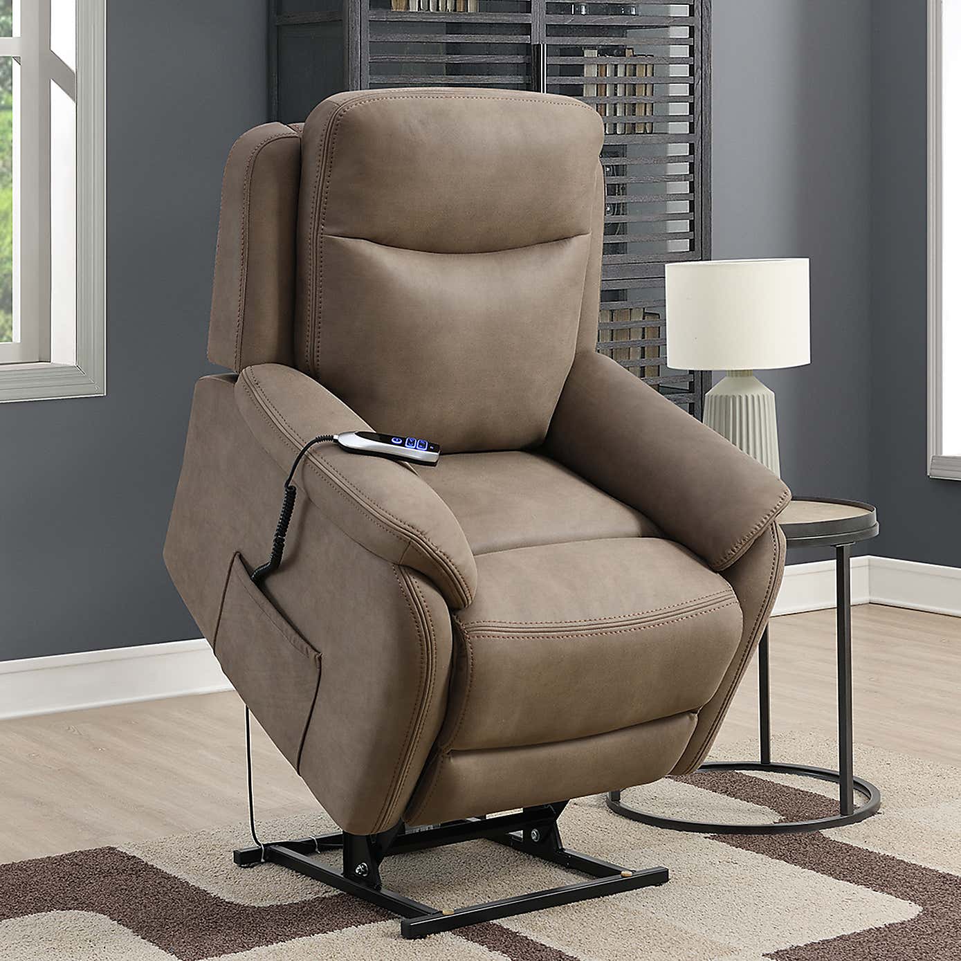 Evan Electric Rise and Recline Armchair