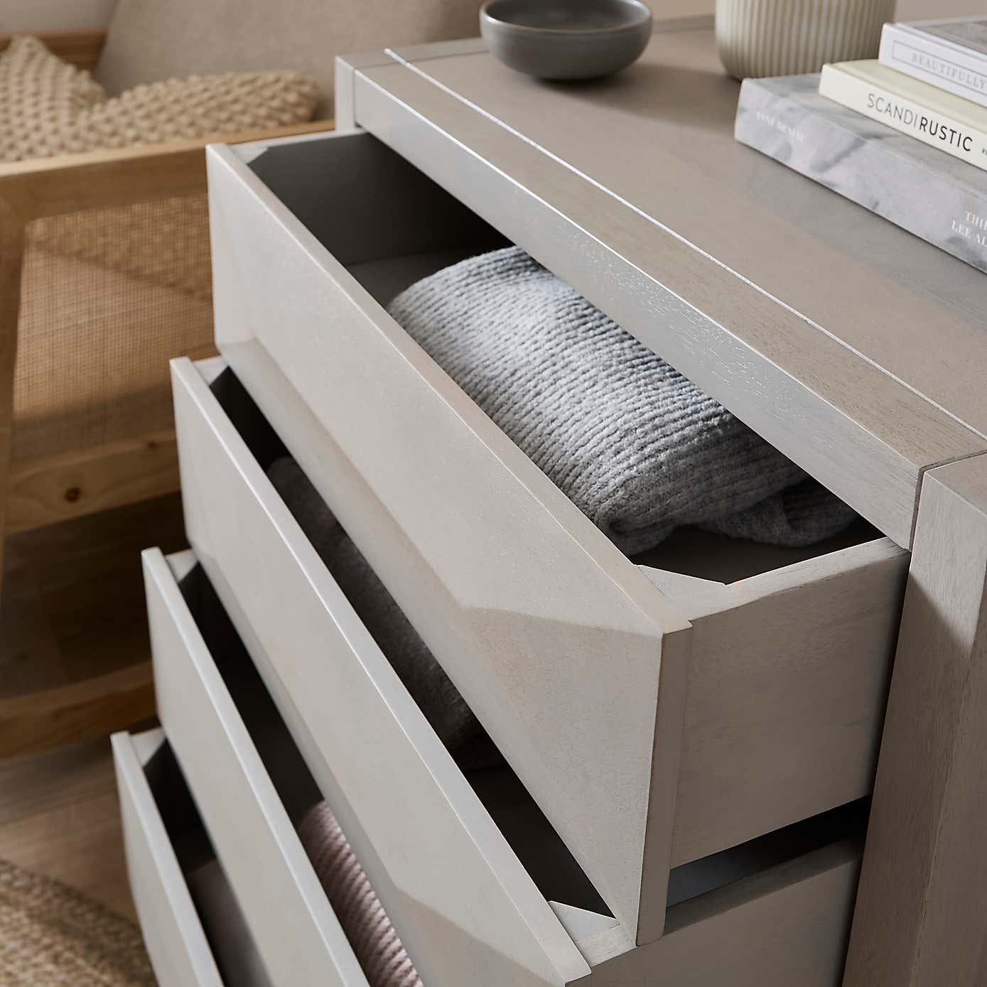 Watkins 4 Drawer Chest, Mango Wood