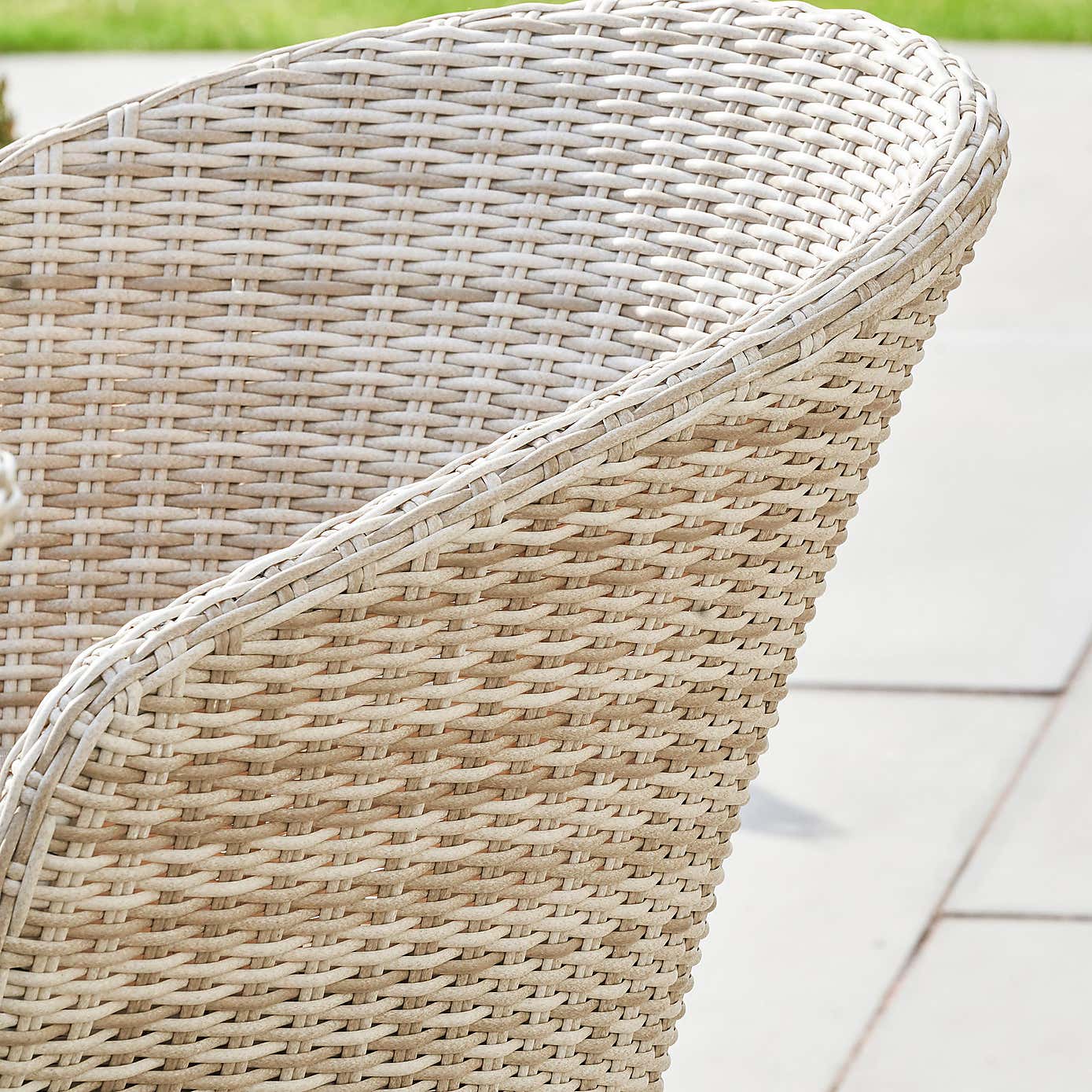 Pacific Lifestyle Cabon Outdoor 4 Seater Dining Set