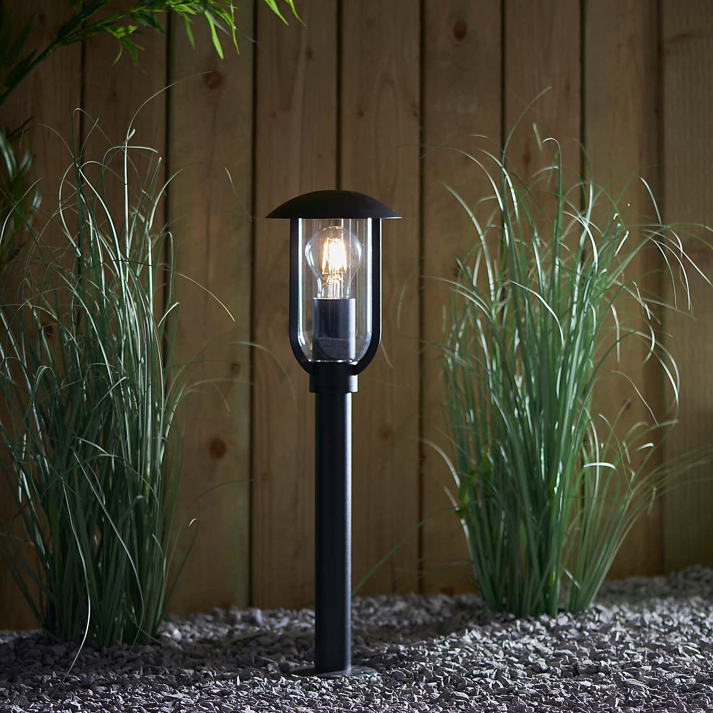 Vogue Roman Outdoor Floor Light