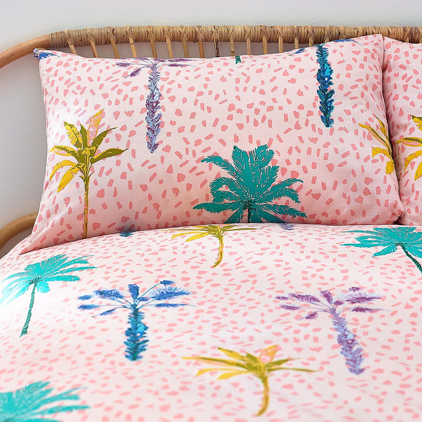 Style Lab Palmtropolis Duvet Cover and Pillowcase Set