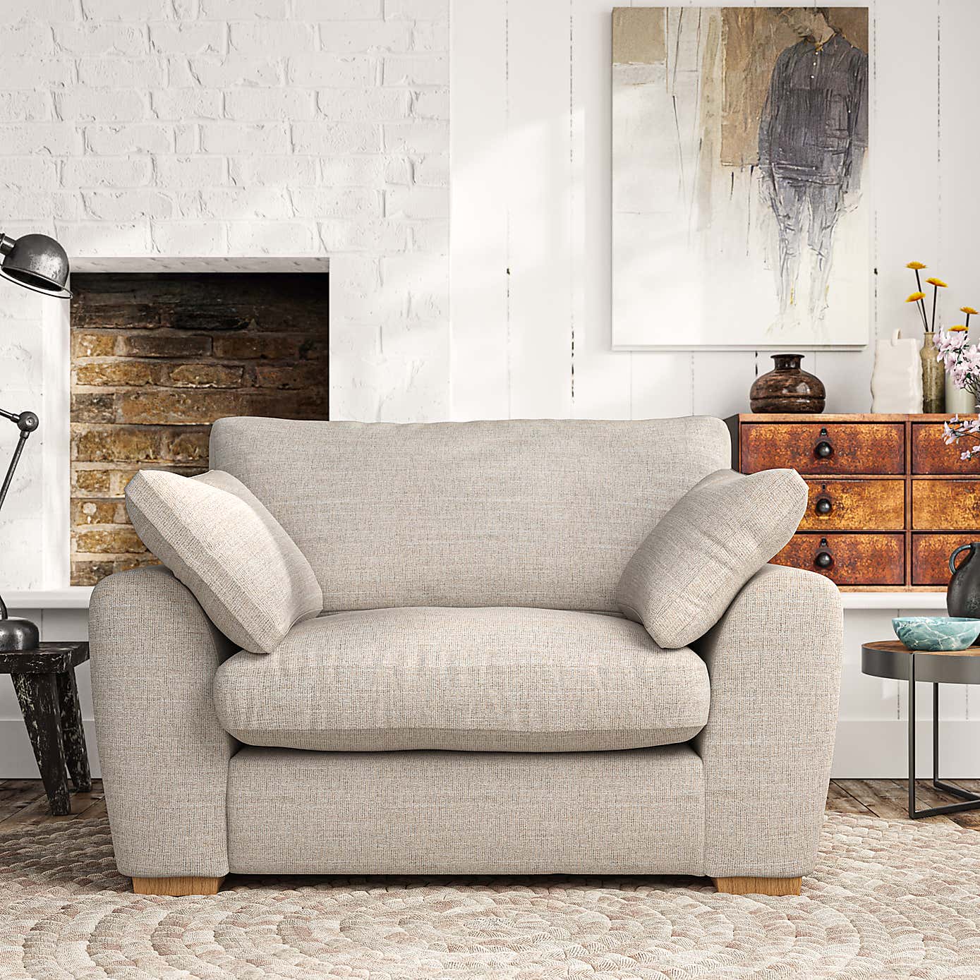 Madison Snuggle Chair