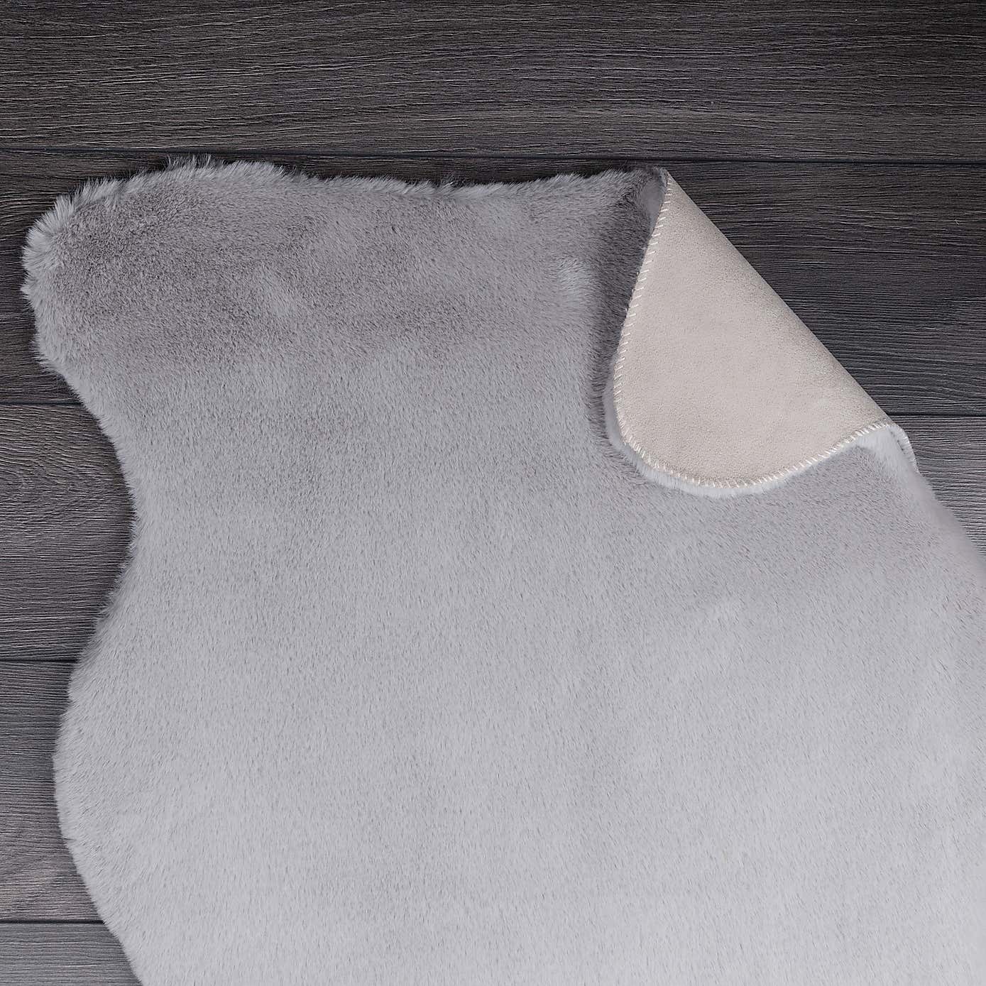 Supersoft Faux Fur Double Pelt Rug