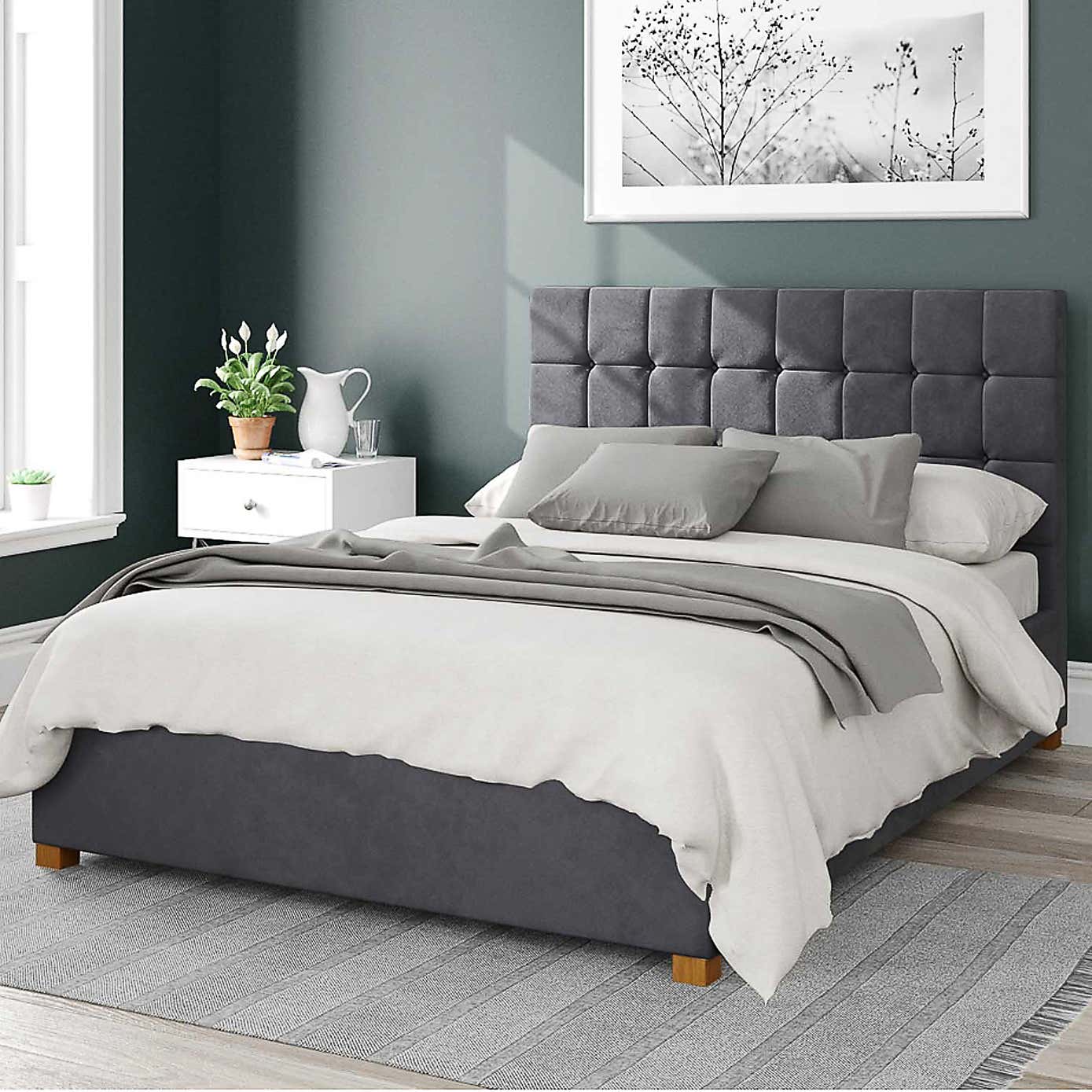 Sinatra Plush Velvet Ottoman Bed
