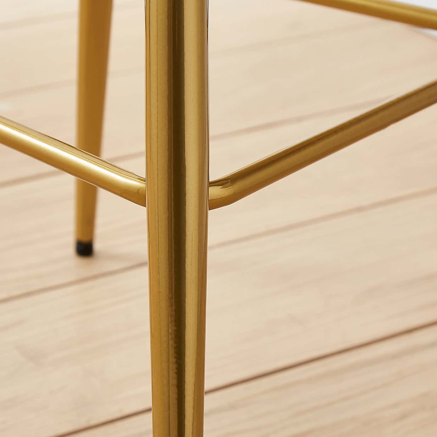 Kendall Bar Stool, Boucle