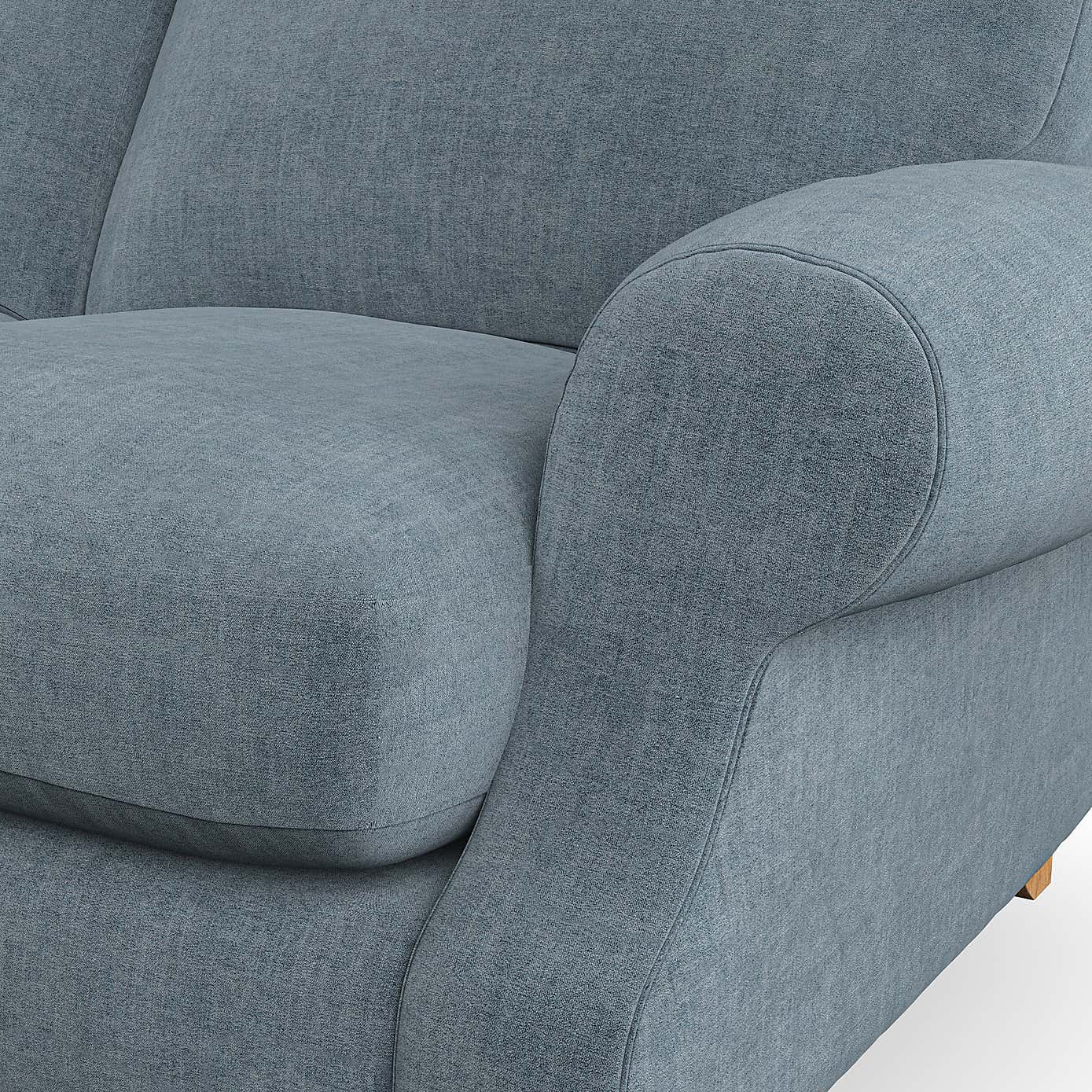 Ashford Snuggle Chair