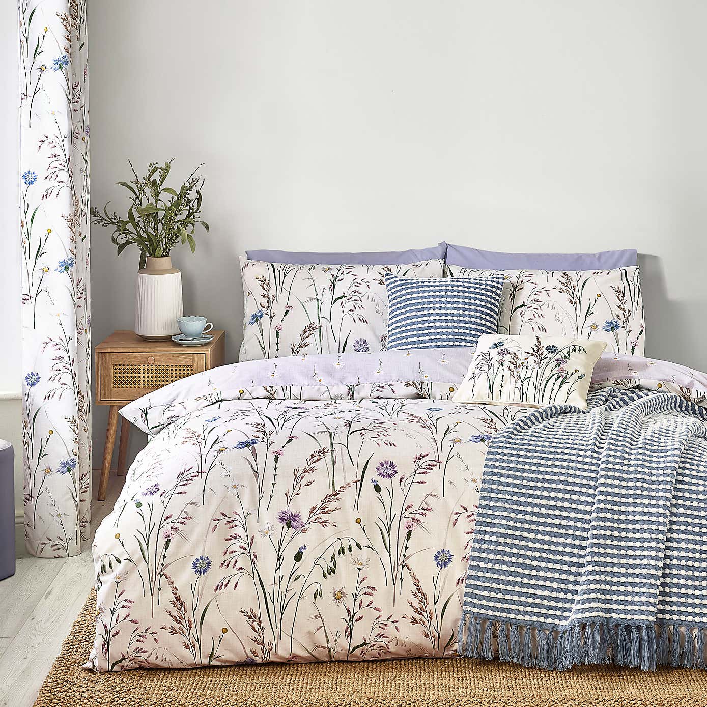 Catherine Lansfield Grasmere Floral Reversible Duvet Cover & Pillowcase Set