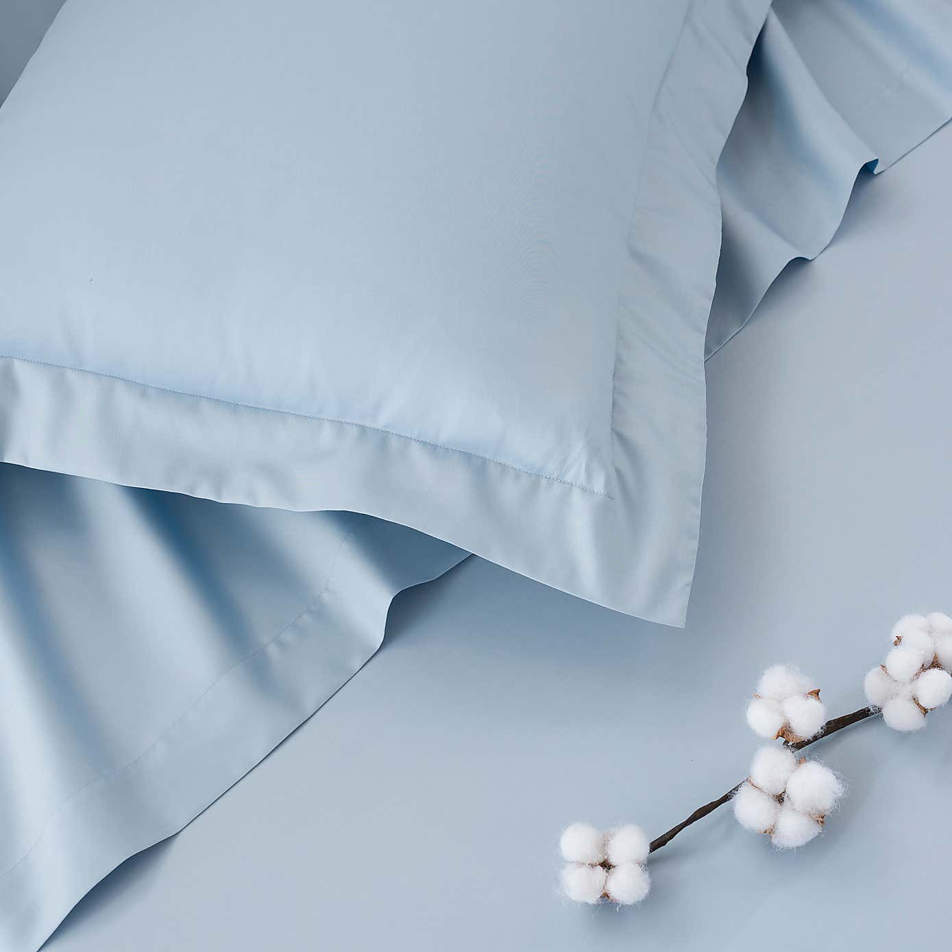 Dorma 300 Thread Count 100% Cotton Sateen Plain Oxford Pillowcase