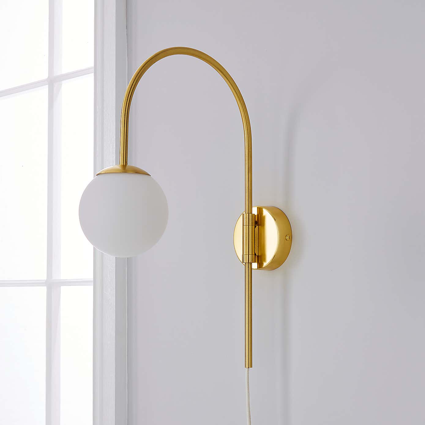 Eniola Easy Fit Plug in Wall Light Gold