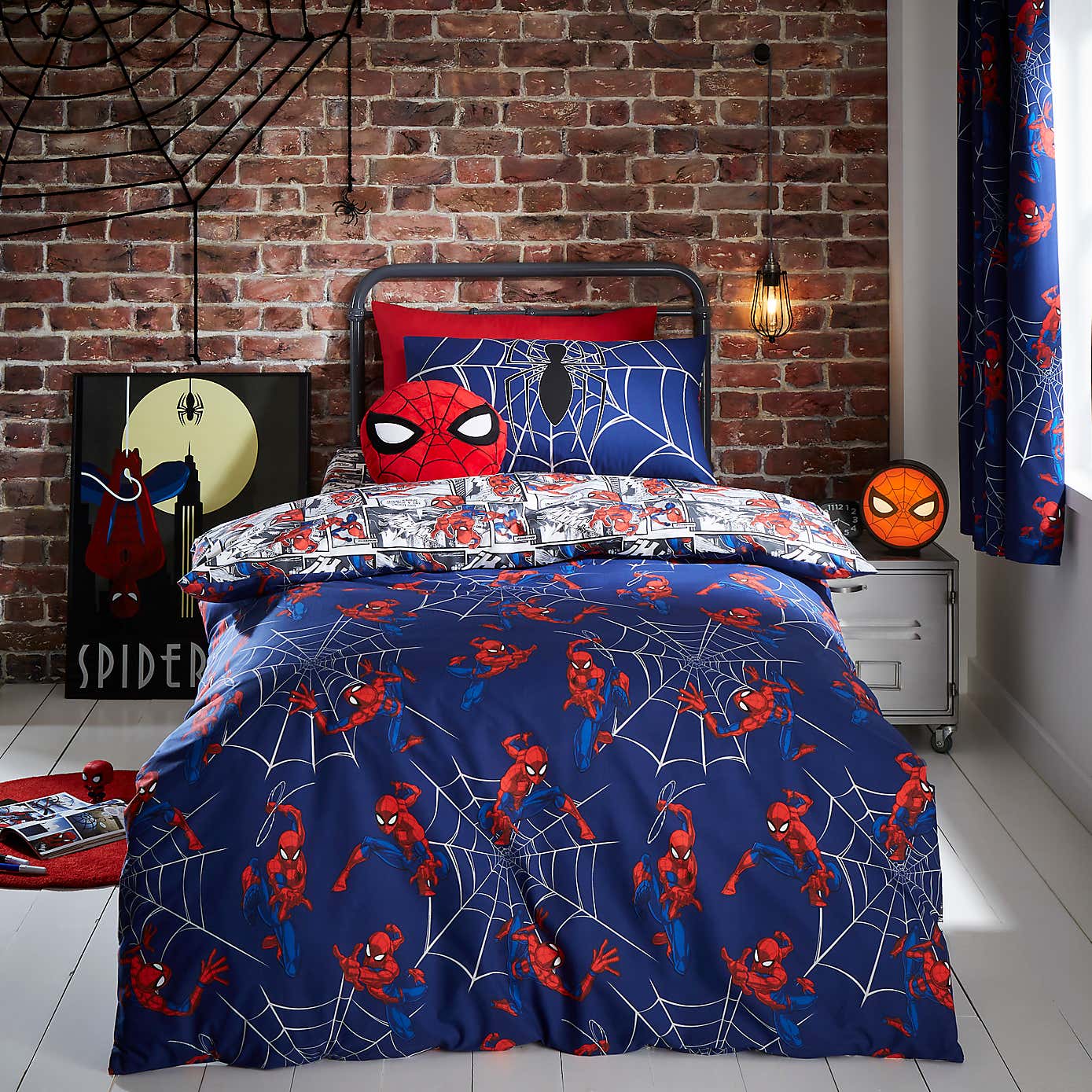 Disney Spiderman Duvet Cover and Pillowcase Set