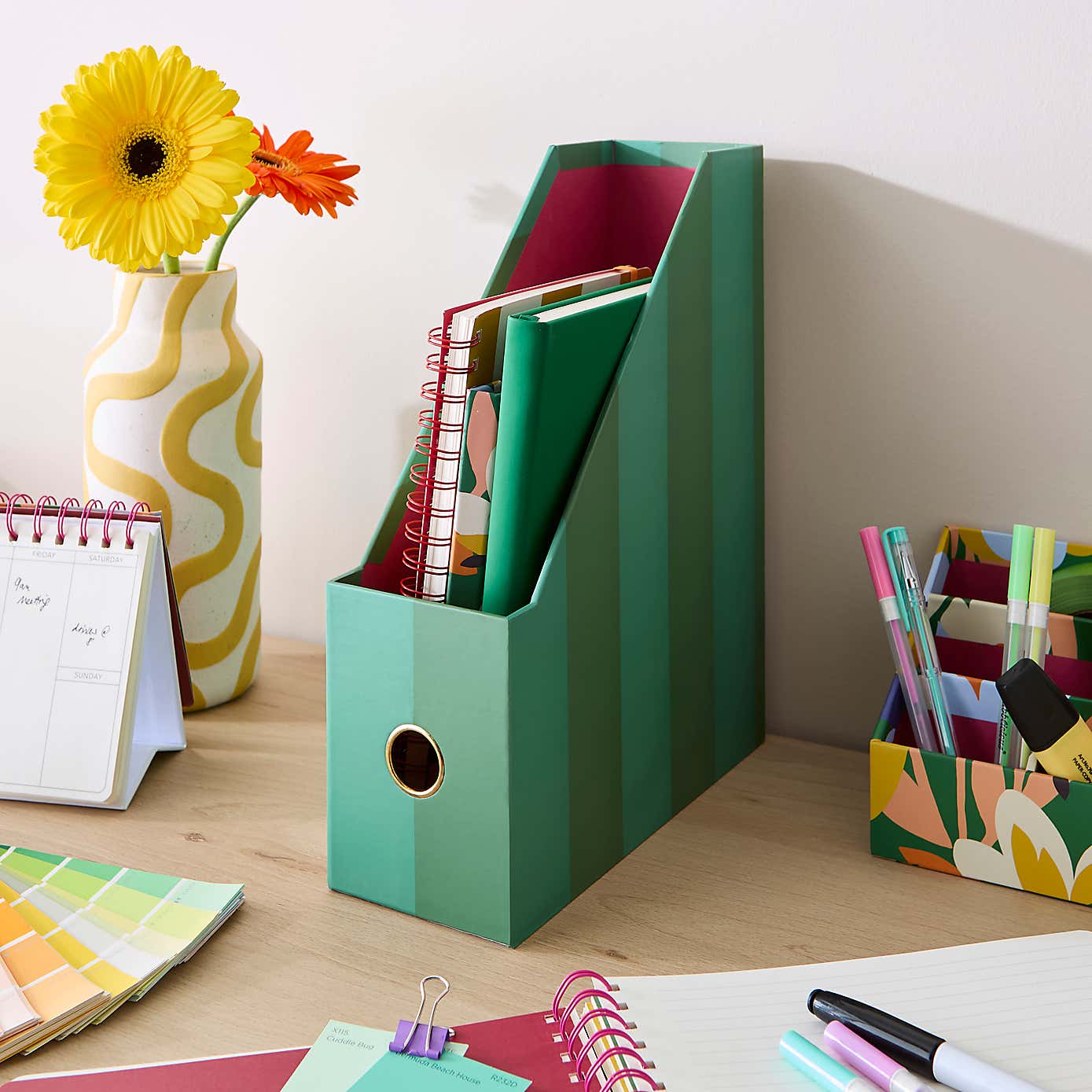 Elements Sutton Stripe A4 Magazine File