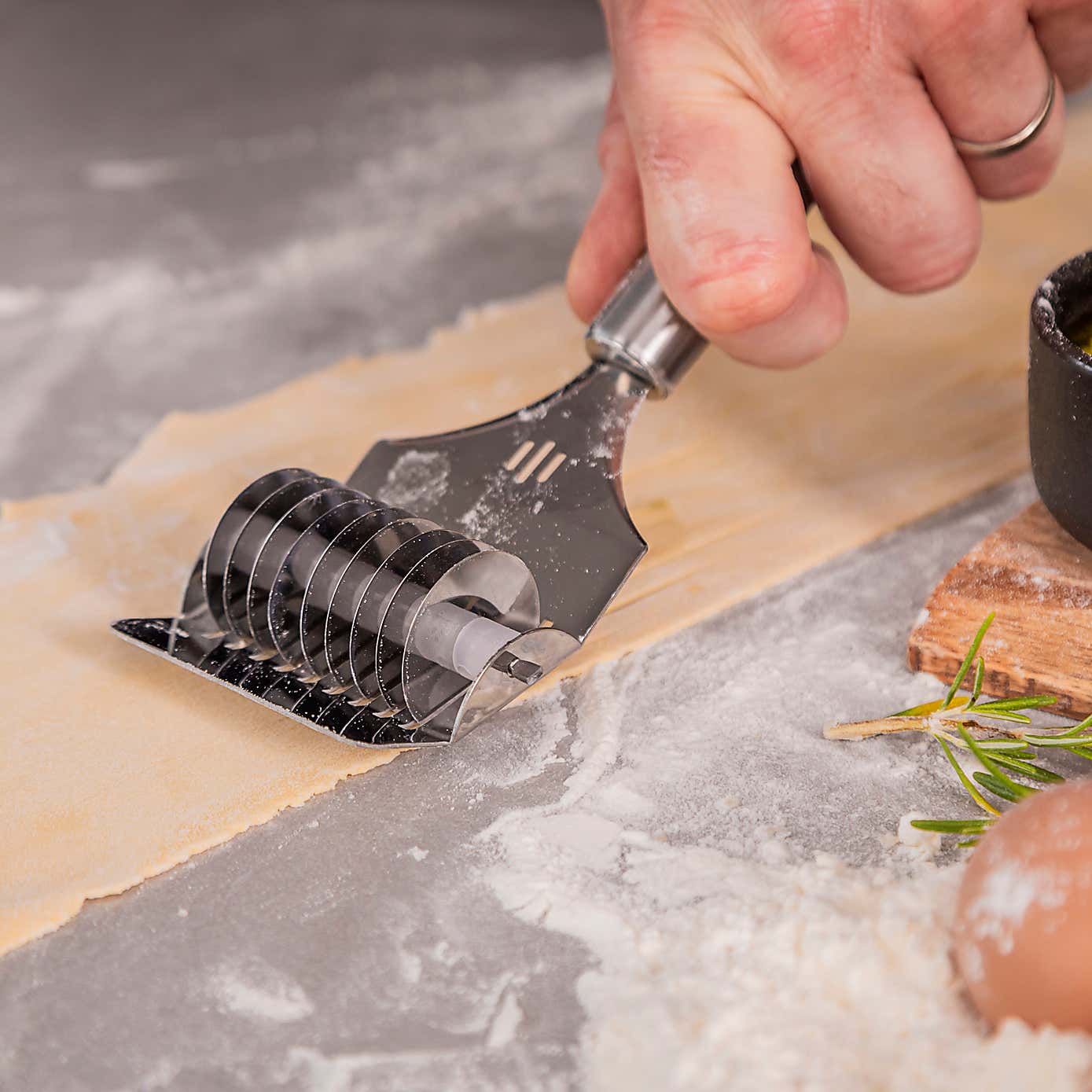 World Gourmet Pasta Roller Cutter