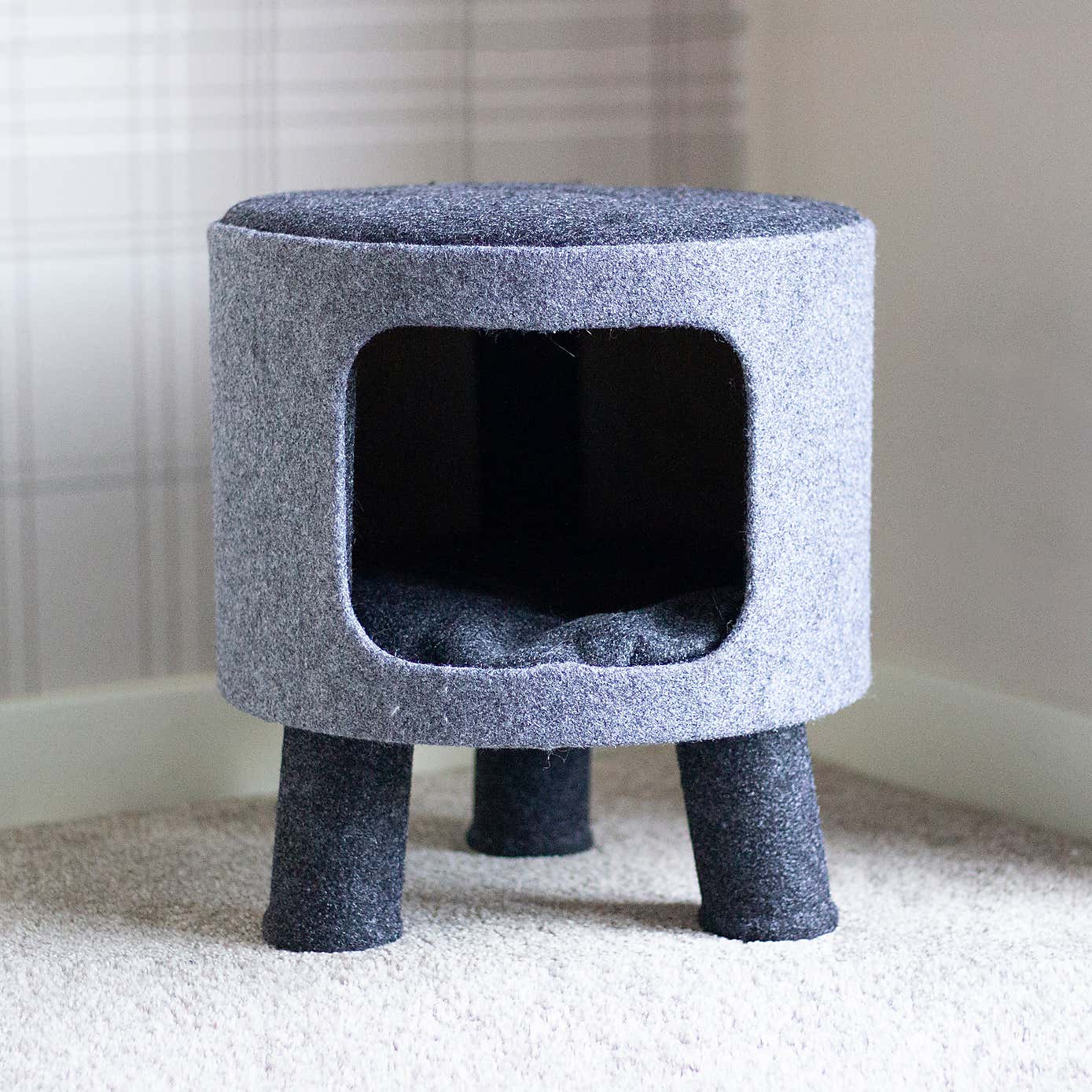 Rosewood Felt Charcoal Cat Stool