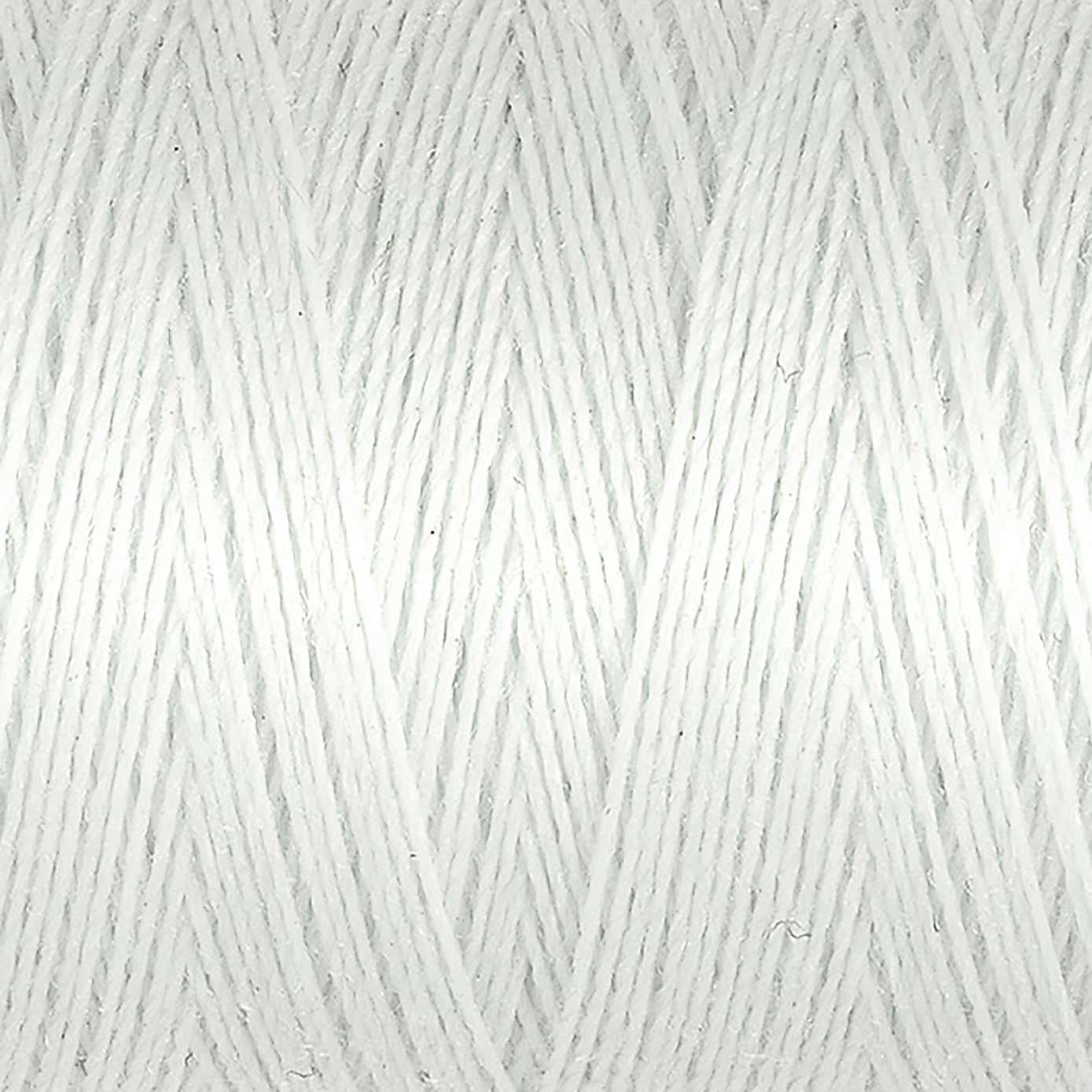 Gutermann Sew All Thread 100m Pale Green (643)