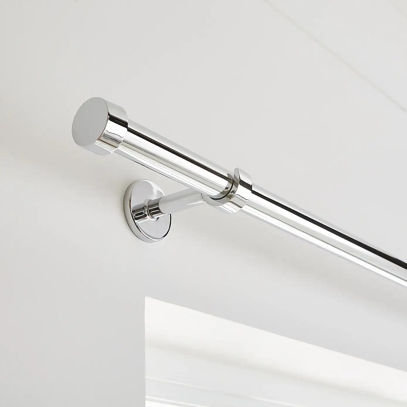 Trinity Metal Eyelet Curtain Pole