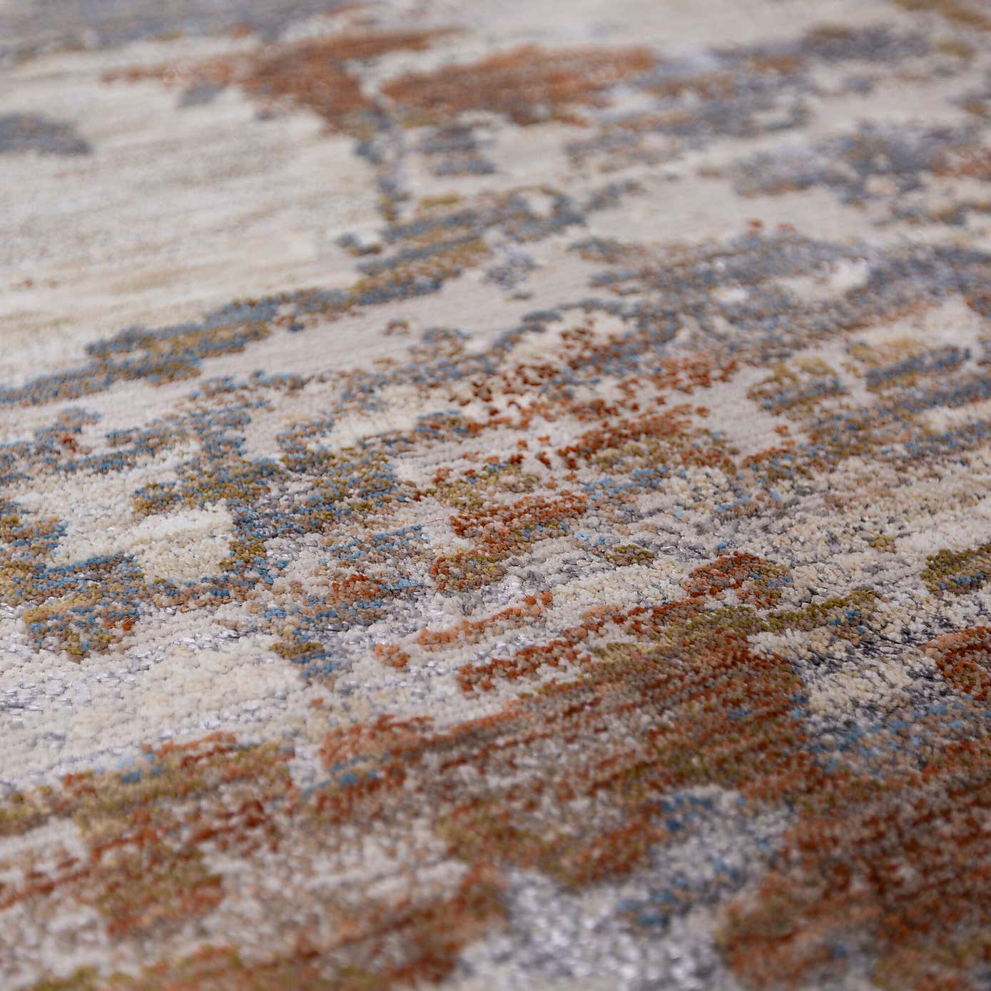 Hotel Textured Ombre Luxe Rug