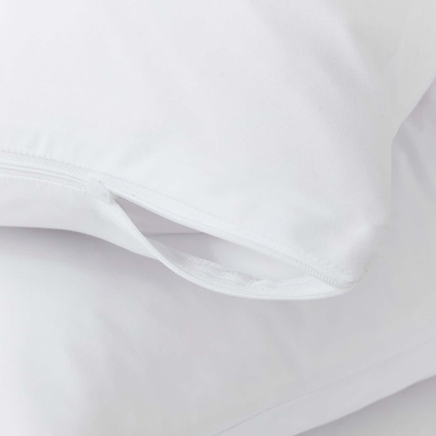 Fogarty 4 Pack of Pillow Protectors