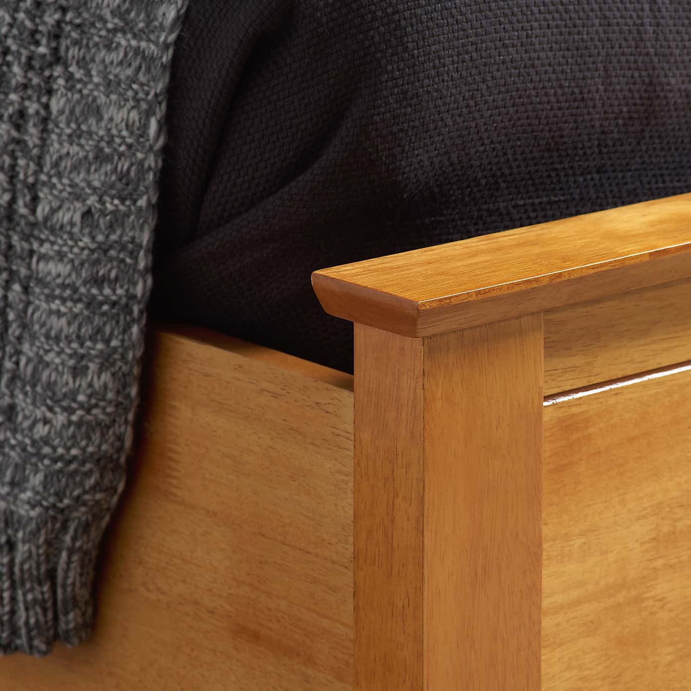 Winslow Ottoman Bedstead