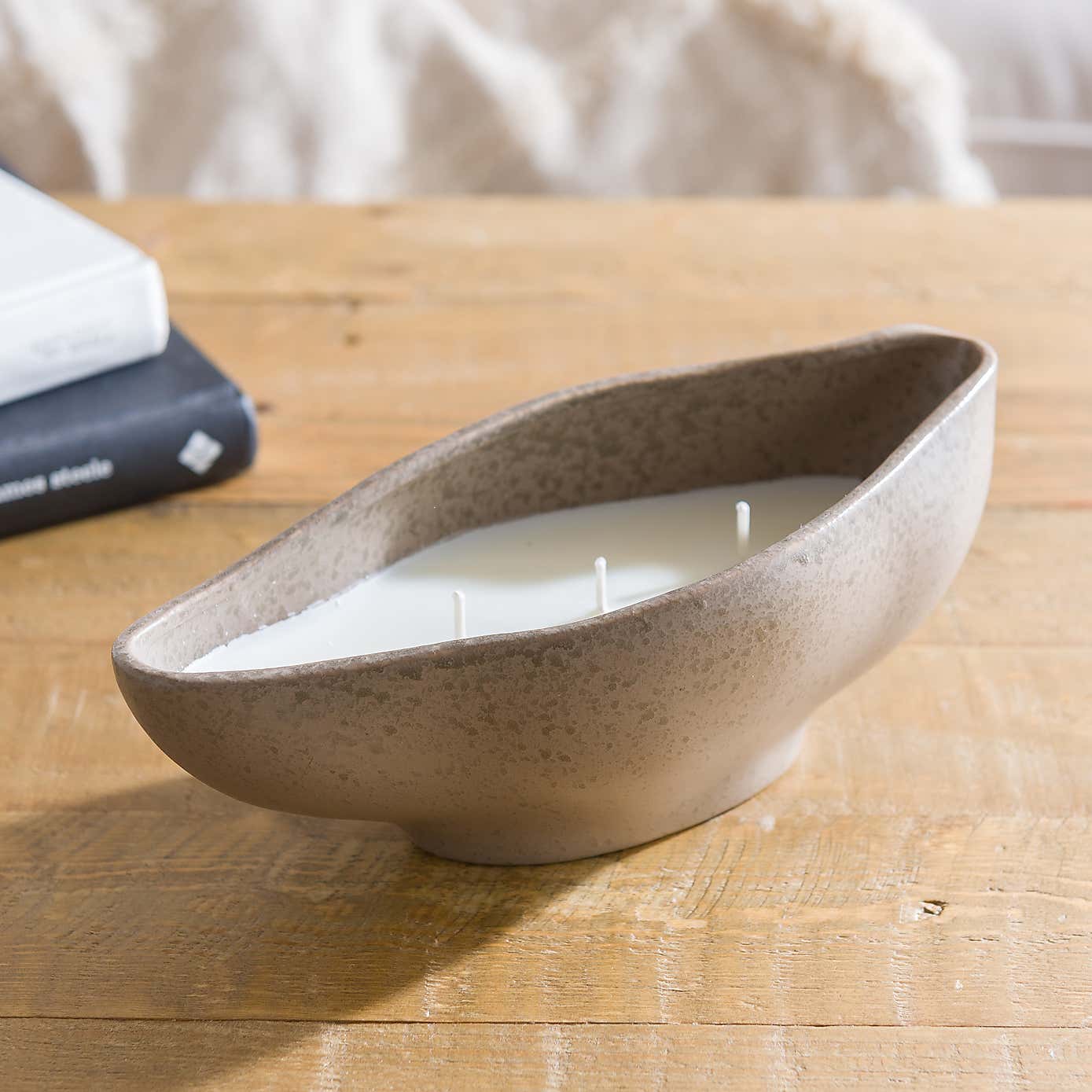 Pink Pepper & Cedarwood Ceramic Multi Wick Candle