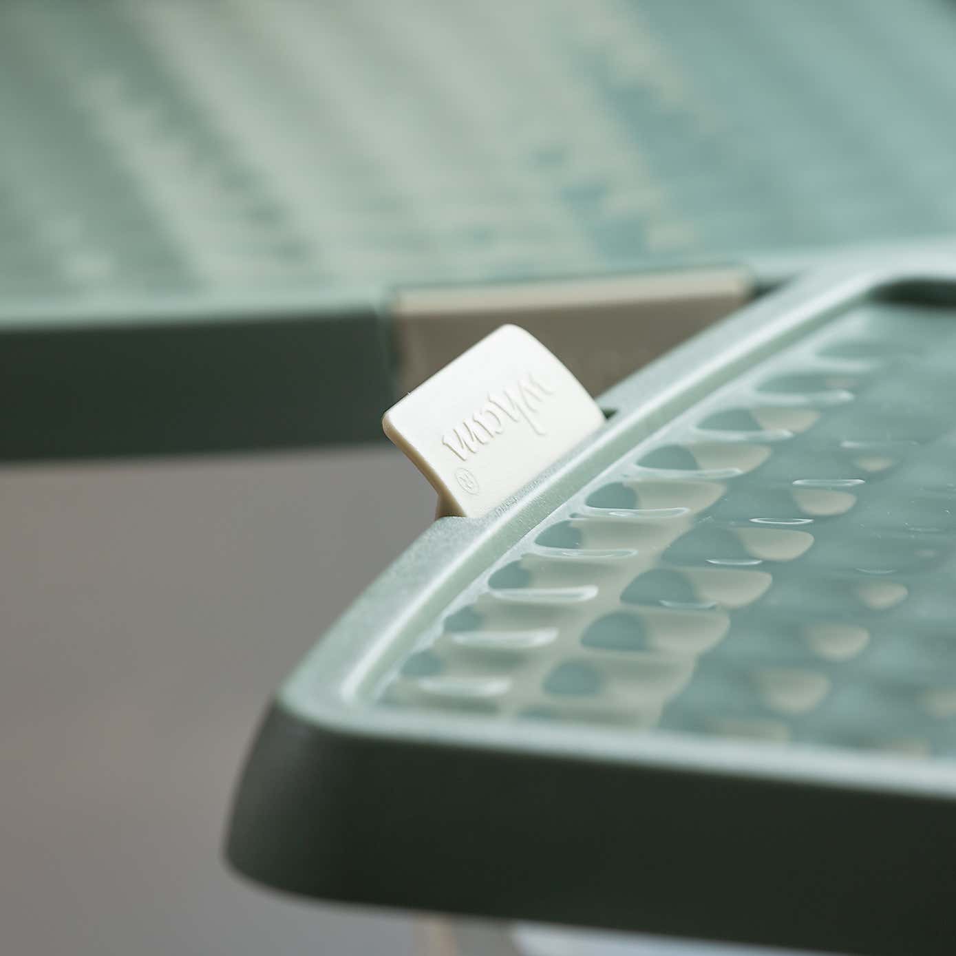 Wham Clip Pack of 4 Square Storage Boxes With Lids