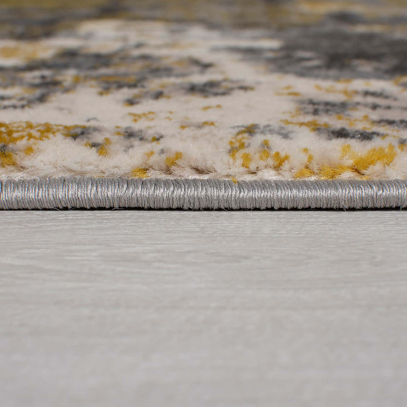 Wonderlust Round Rug