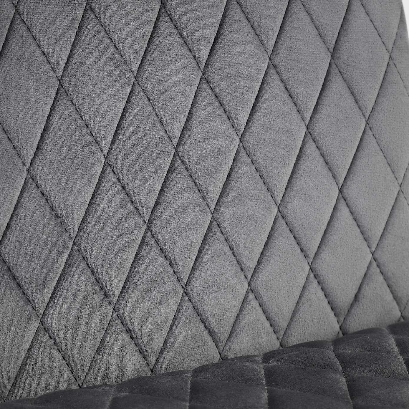 Calabria Set of 2 Dining Chairs Velvet