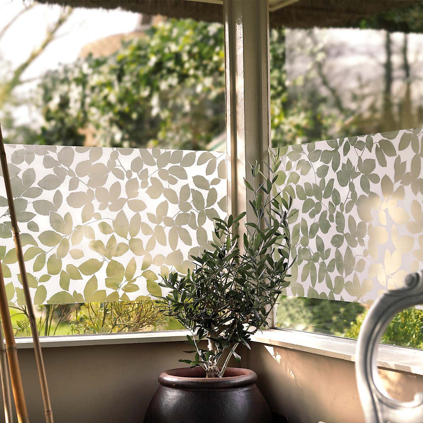 Fablon Leaf Static Window Film