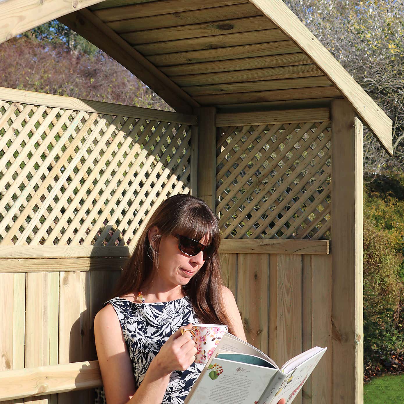 Hampshire Storage Arbour