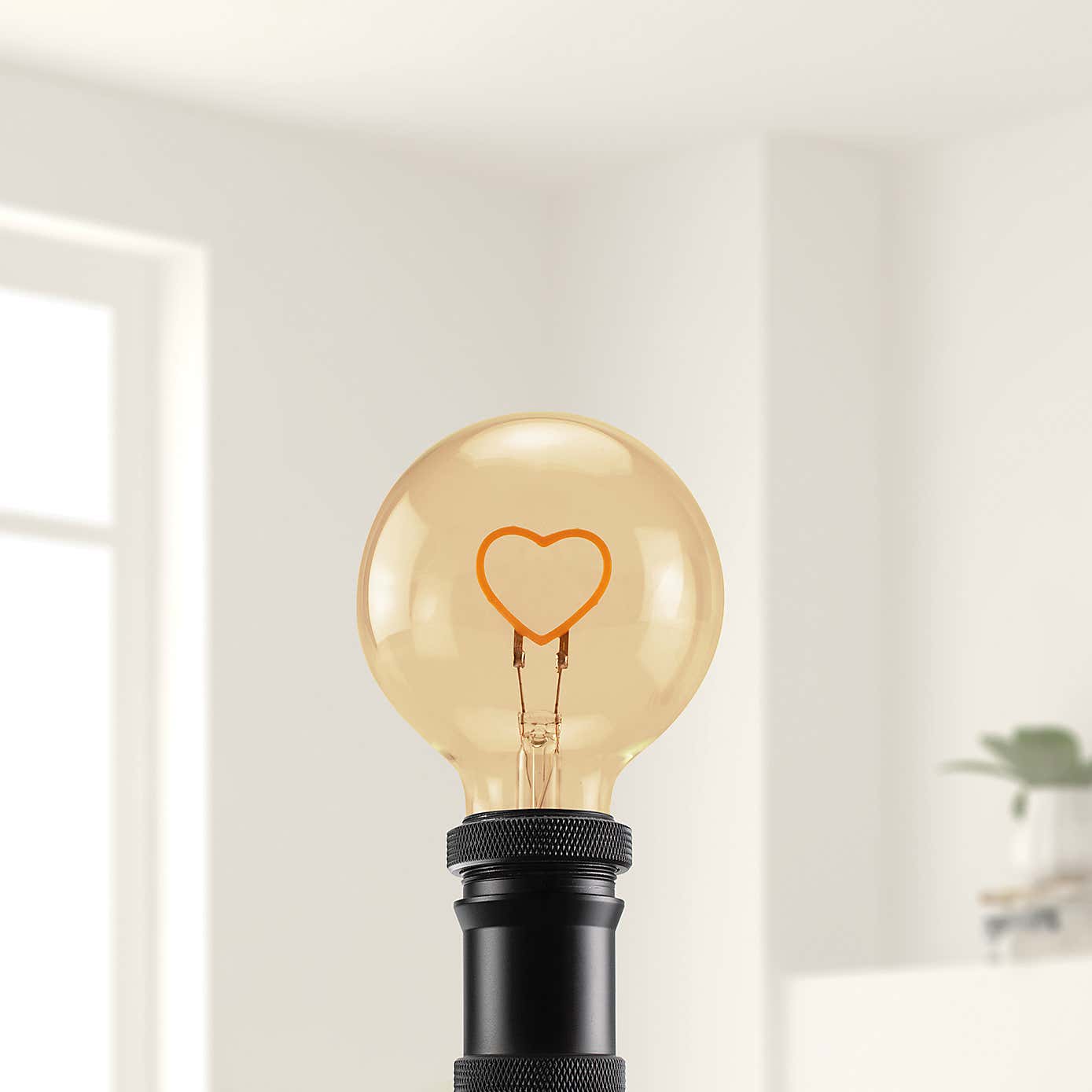 Decorative Heart Bulb