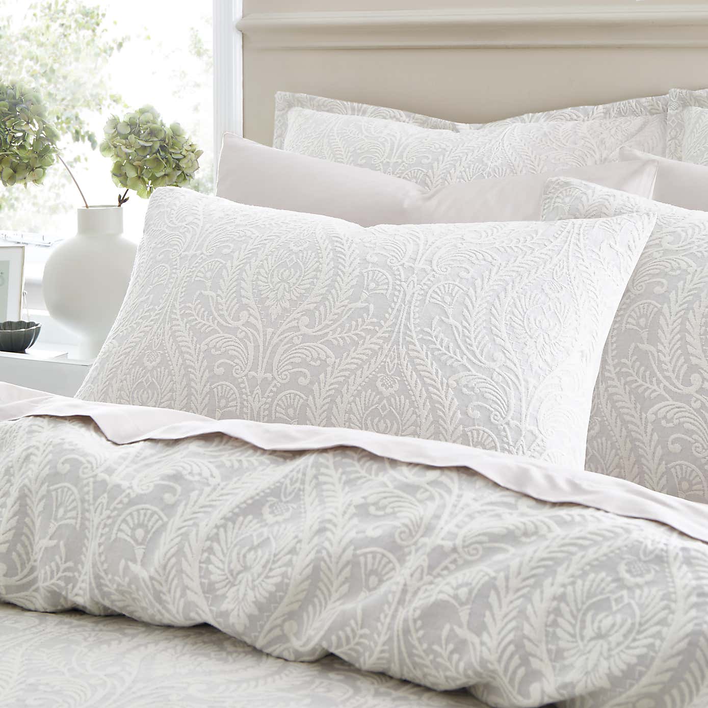 Peyton Jacquard White Duvet Cover and Pillowcase Set