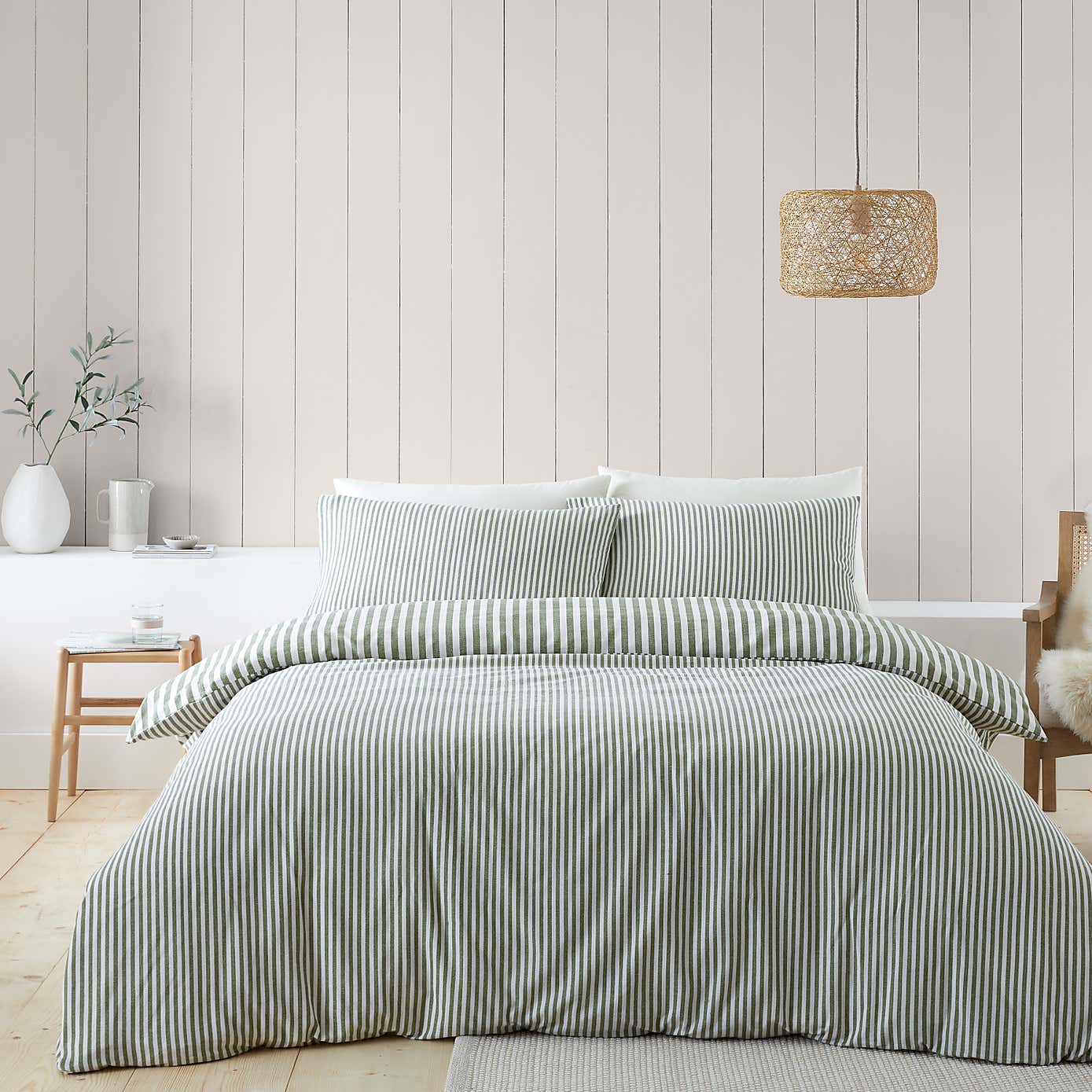 Catherine Lansfield Reversible Stripe 100% Brushed Cotton Duvet Cover & Pillowcase Set