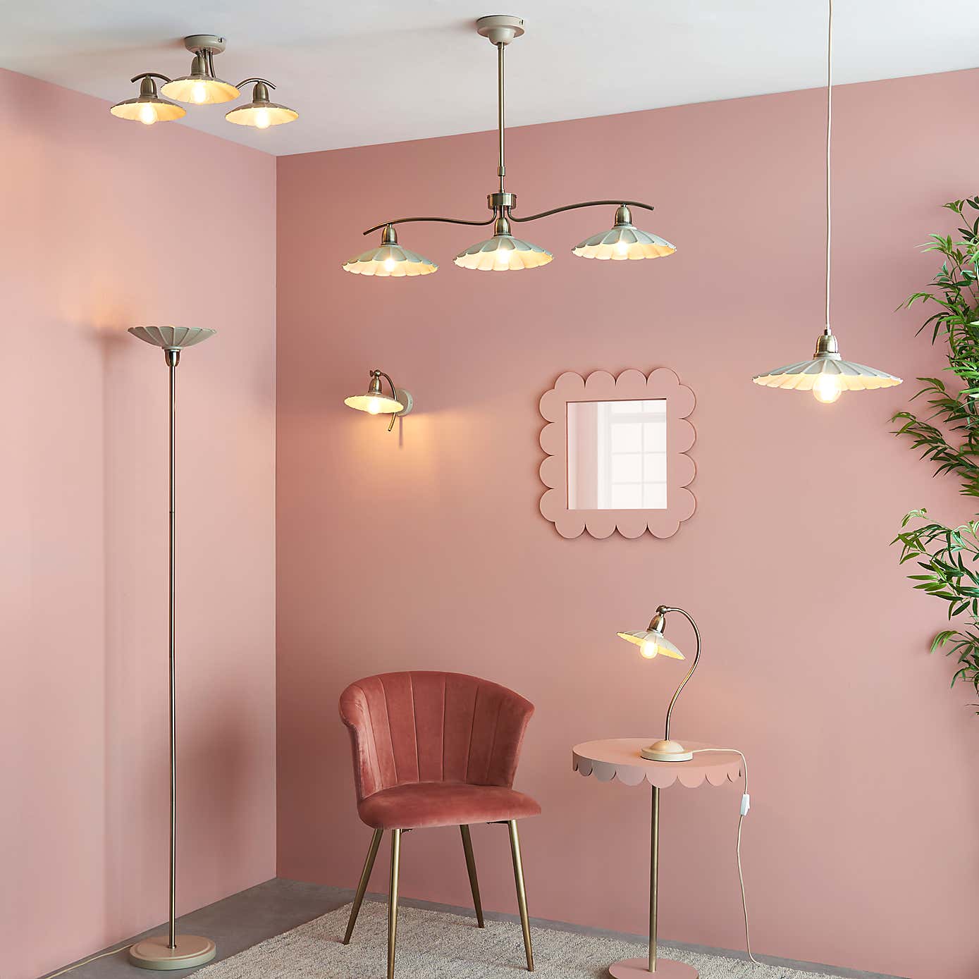 Maya Scallop Touch Dimmable Floor Lamp