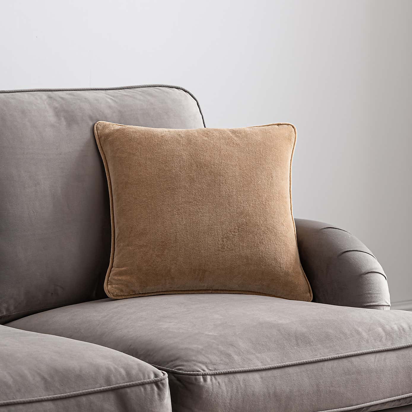 Clara Cotton Velvet Cushion