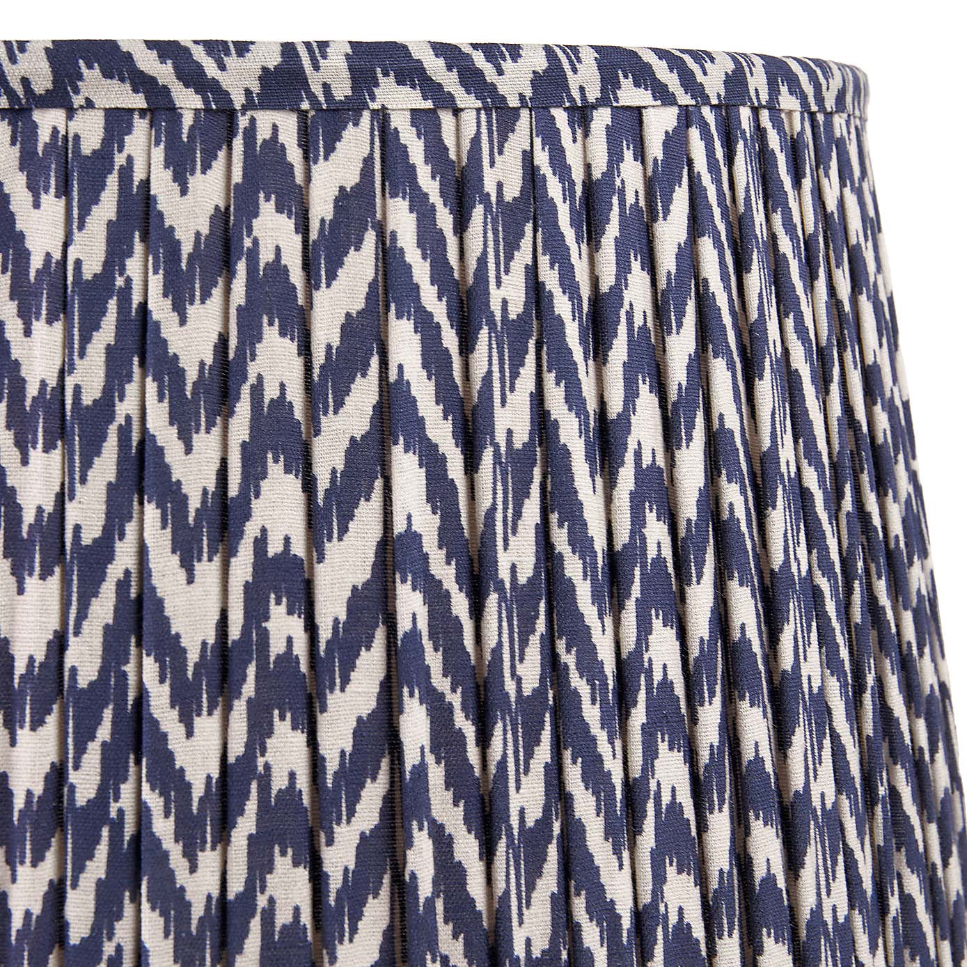 Vienna Chevron Mushroom Pleat Shade