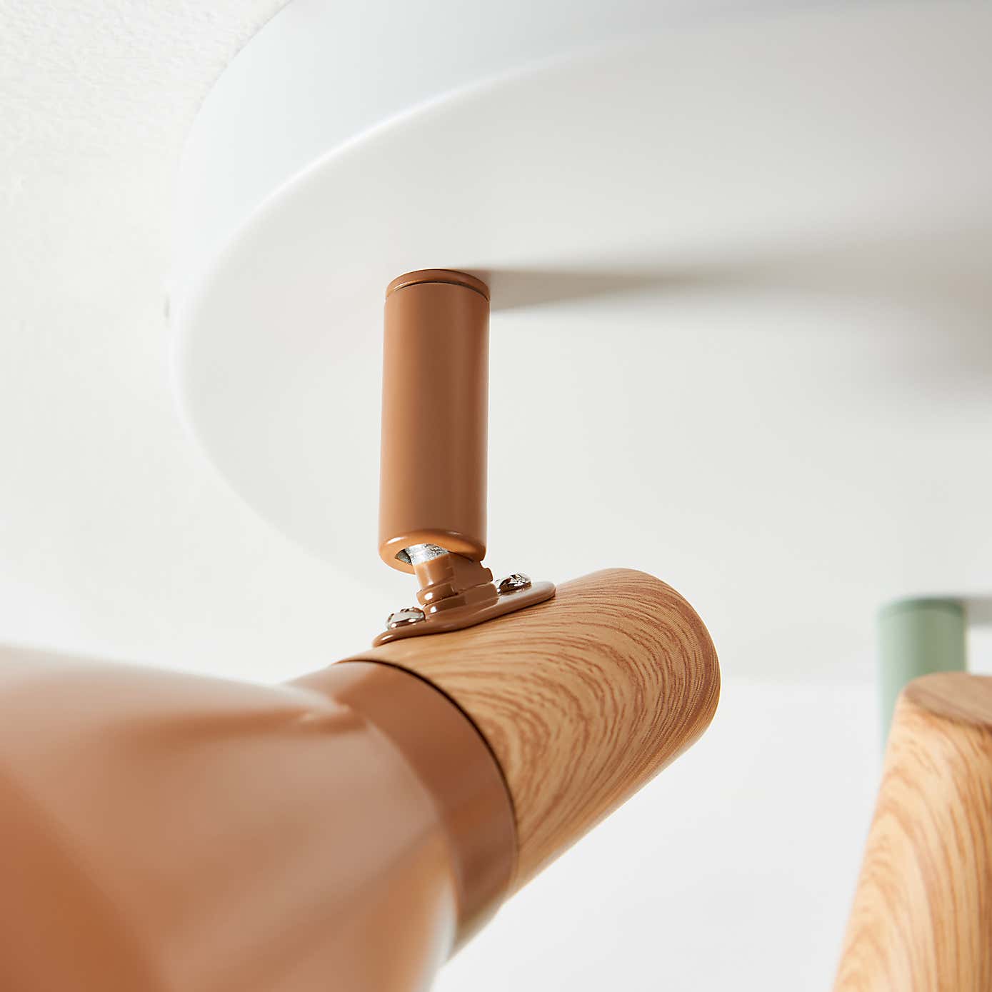 Wolston Retro 3 Light Adjustable Spotlight