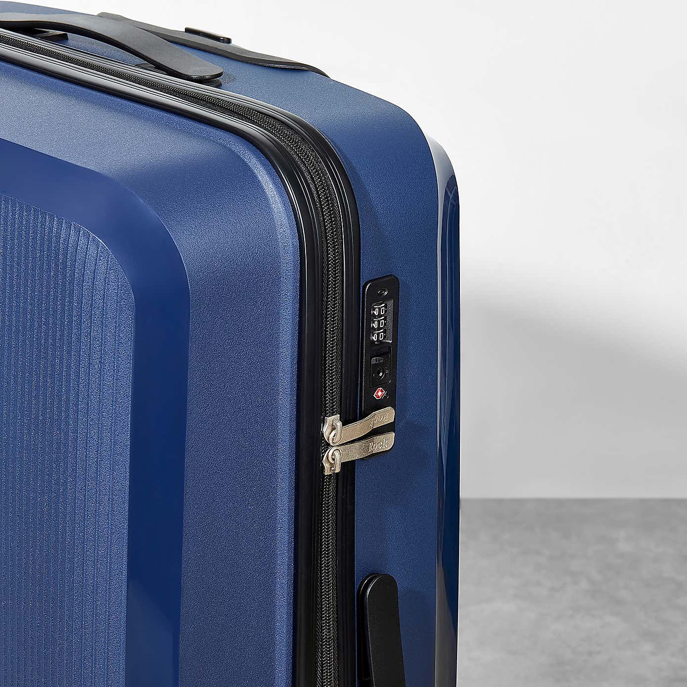 Rock Luggage Hudson Suitcase