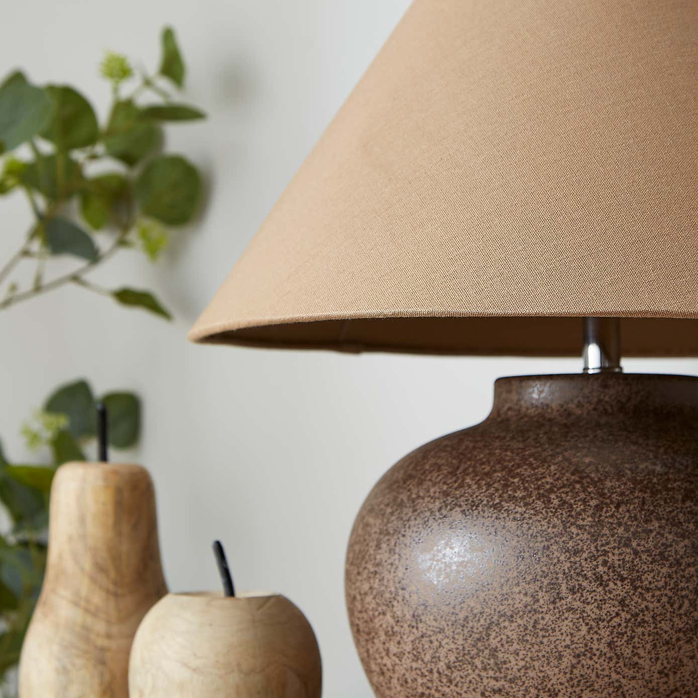 Sandi Ceramic Table Lamp