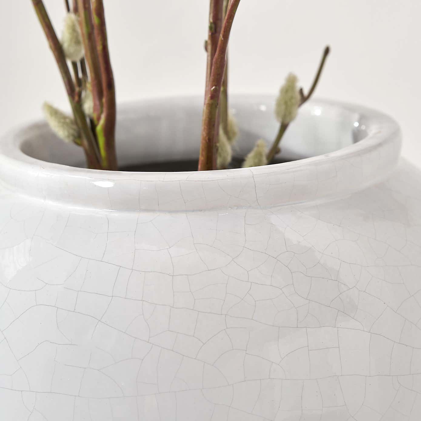 Willow White Leaf Detail Stoneware Vase