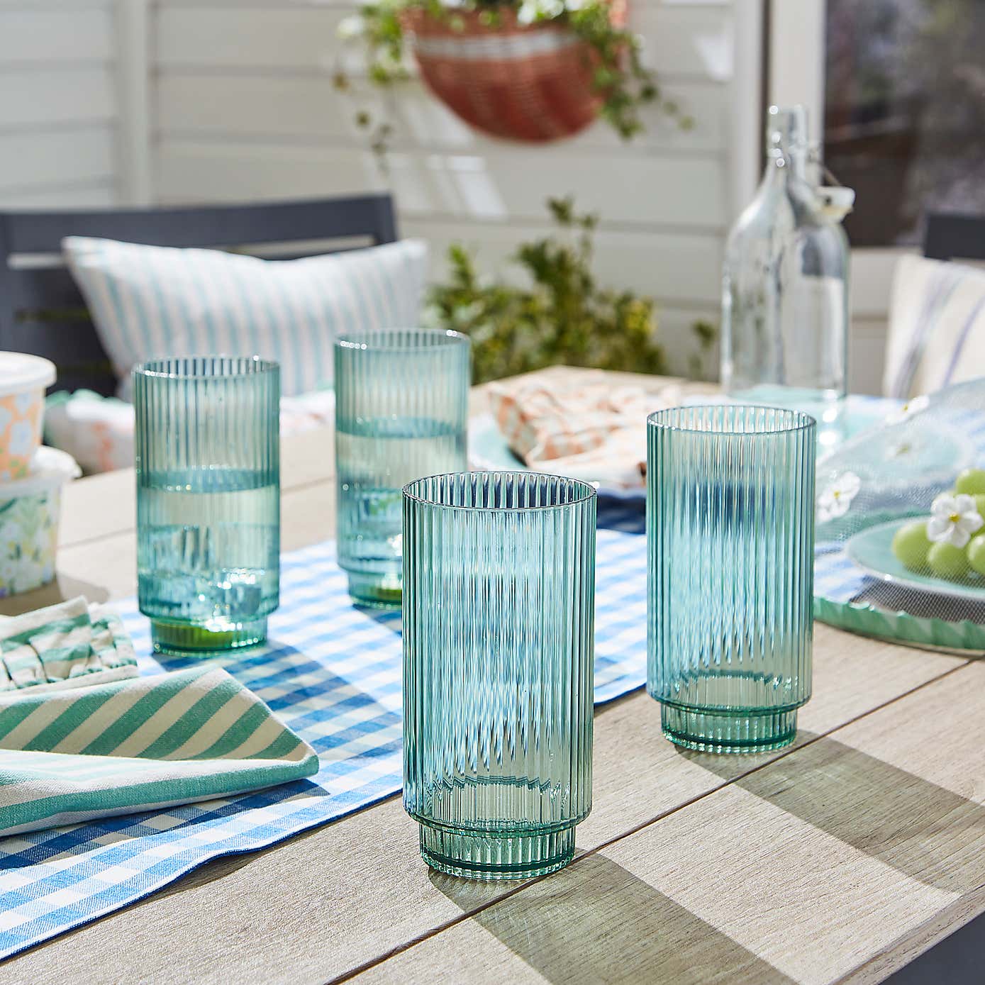 Ribbed Acrylic Tumbler Glass