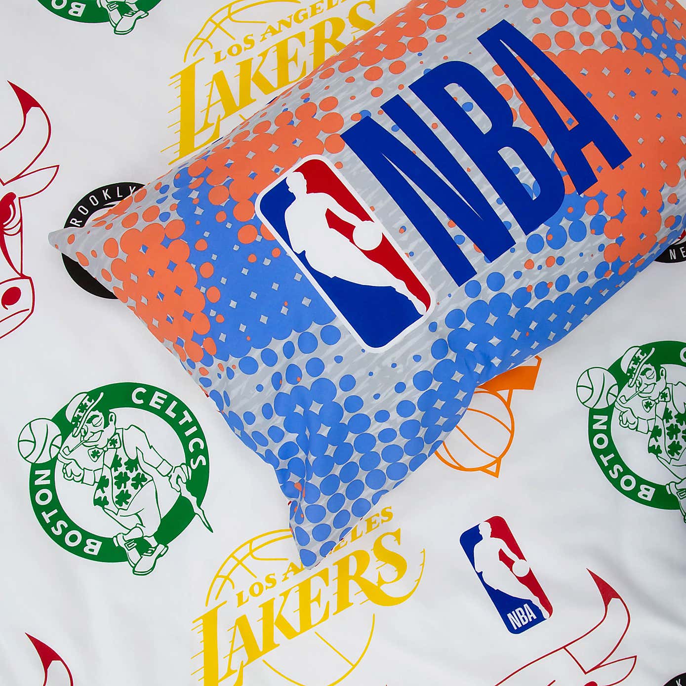 NBA Divide Reversible Single Duvet & Pillowcase Set