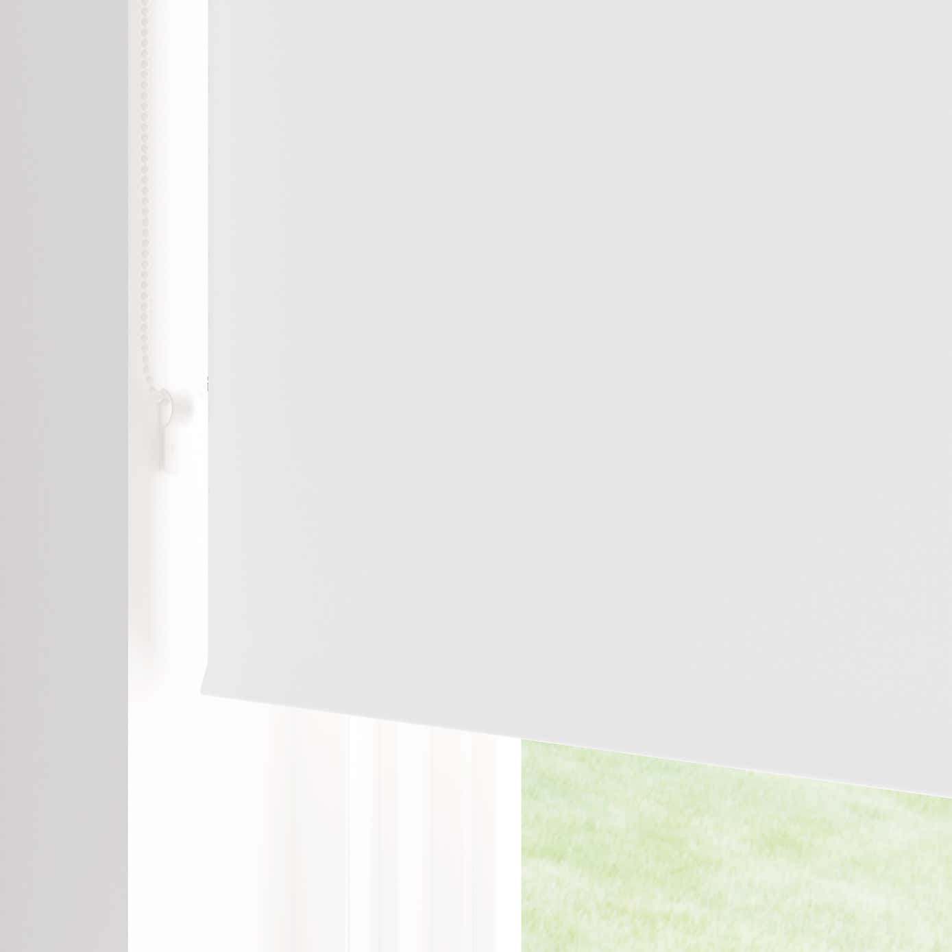 Blackout Moisture Resistant Roller Blind