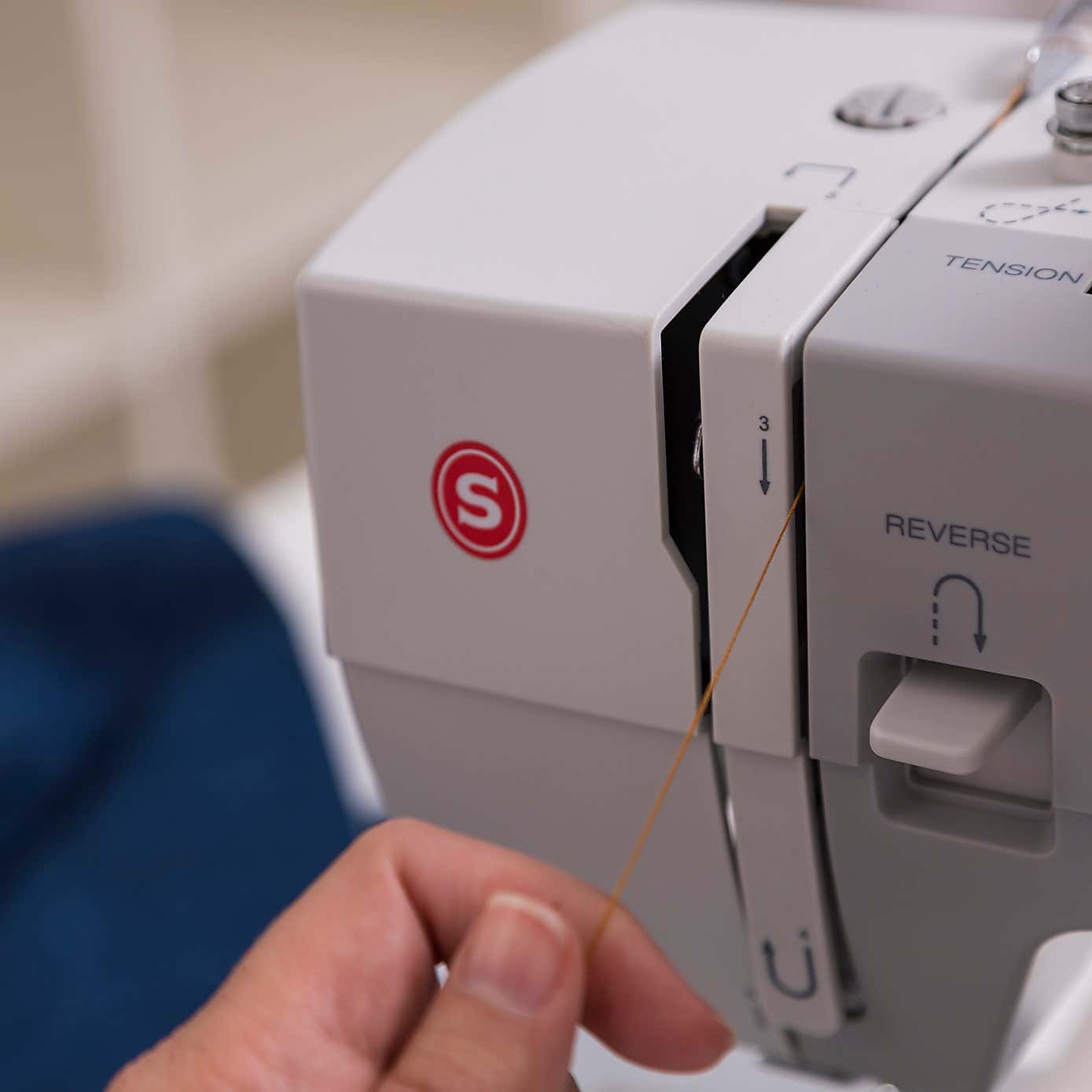 Singer Heavy Duty 4411 Sewing Machine