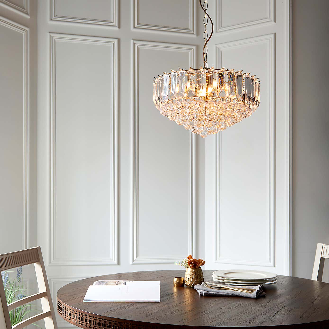 Vogue Tioga 6 Light Chandelier