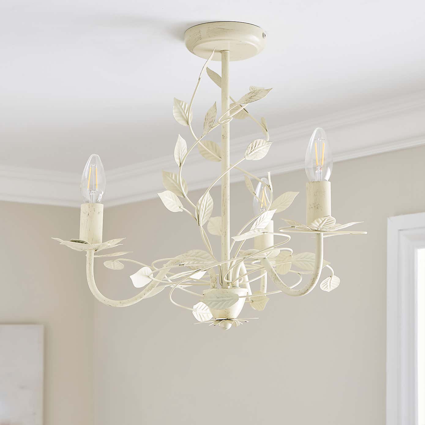 Chantelle Floral 3 Light Chandelier