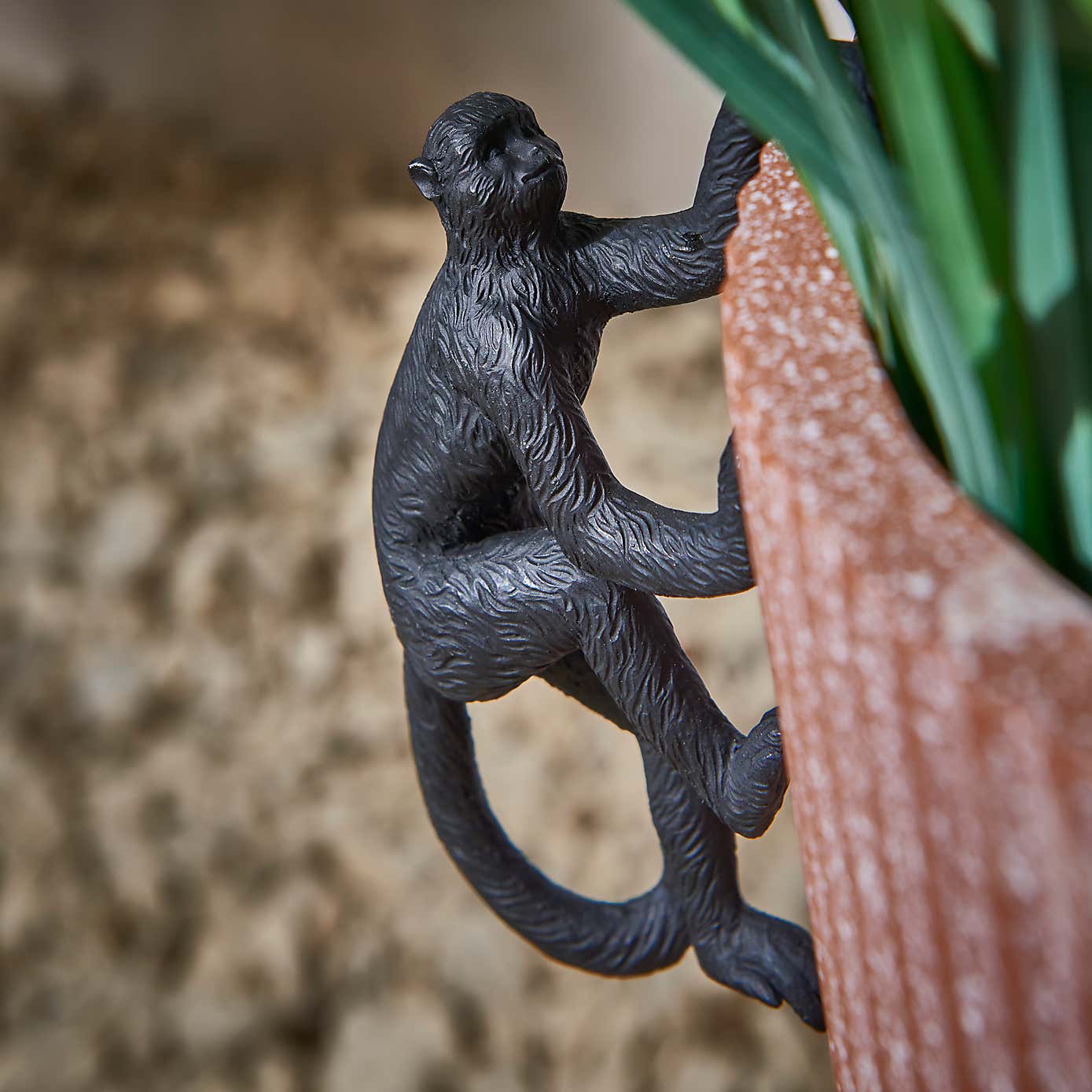 Monkey Pot Hanger