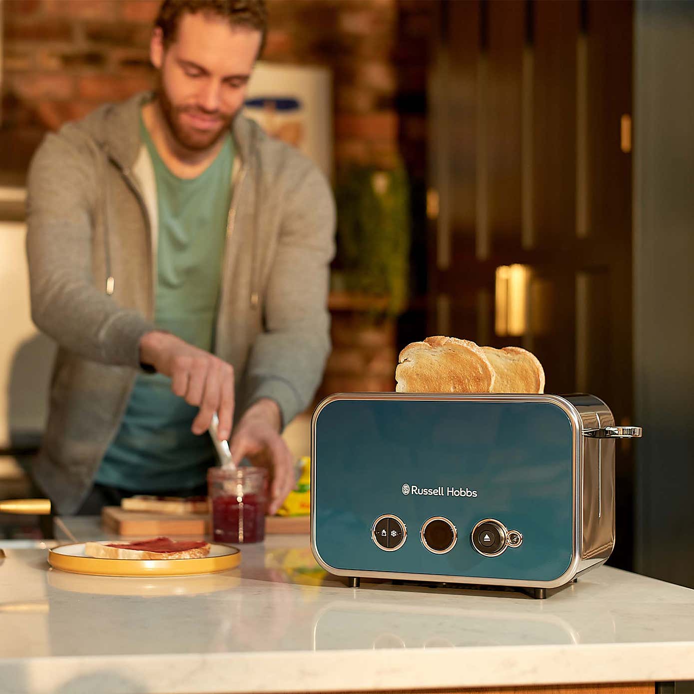 Russell Hobbs Distinctions 2 Slice Stainless Steel Toaster
