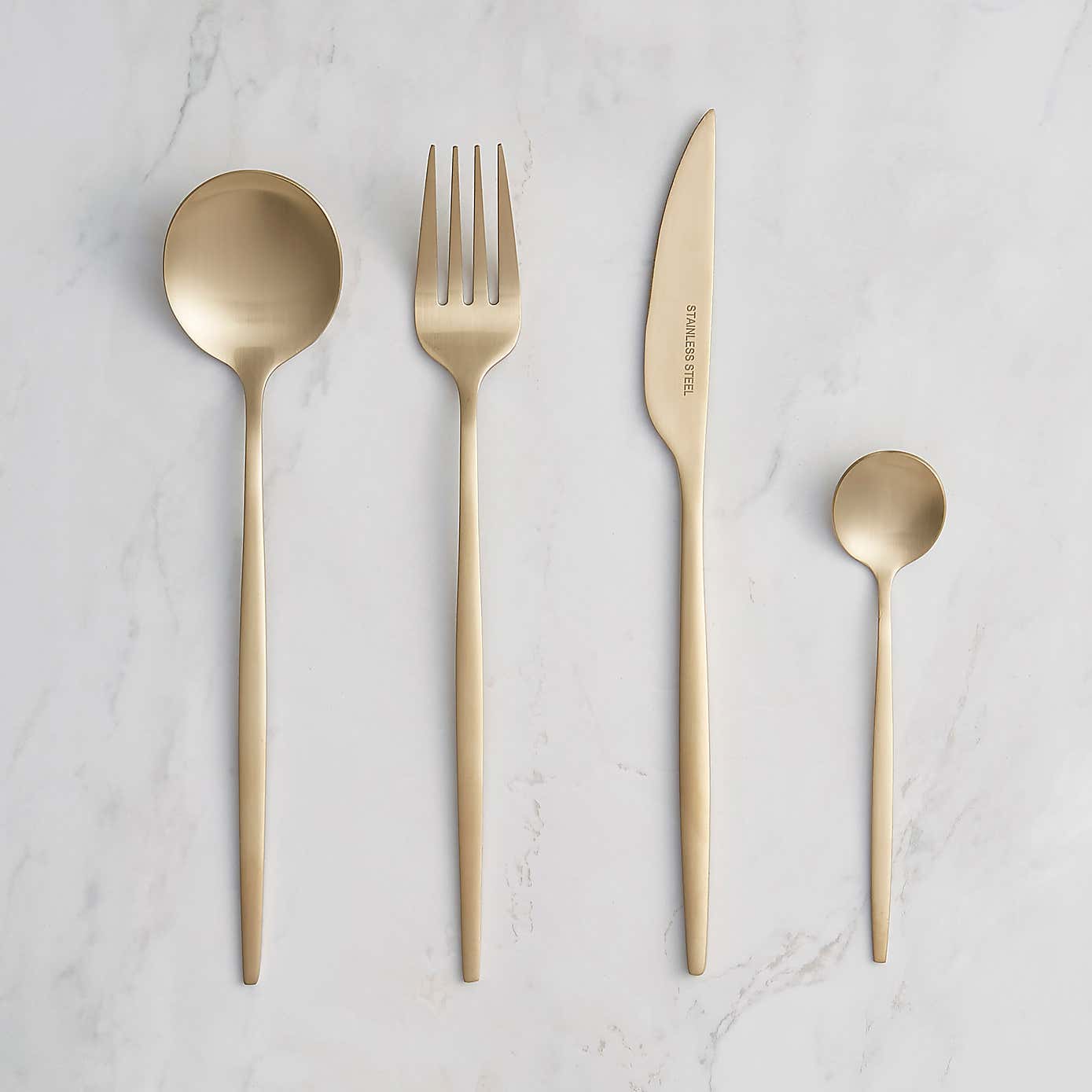 Hexham Gilver 16 Piece Cutlery set