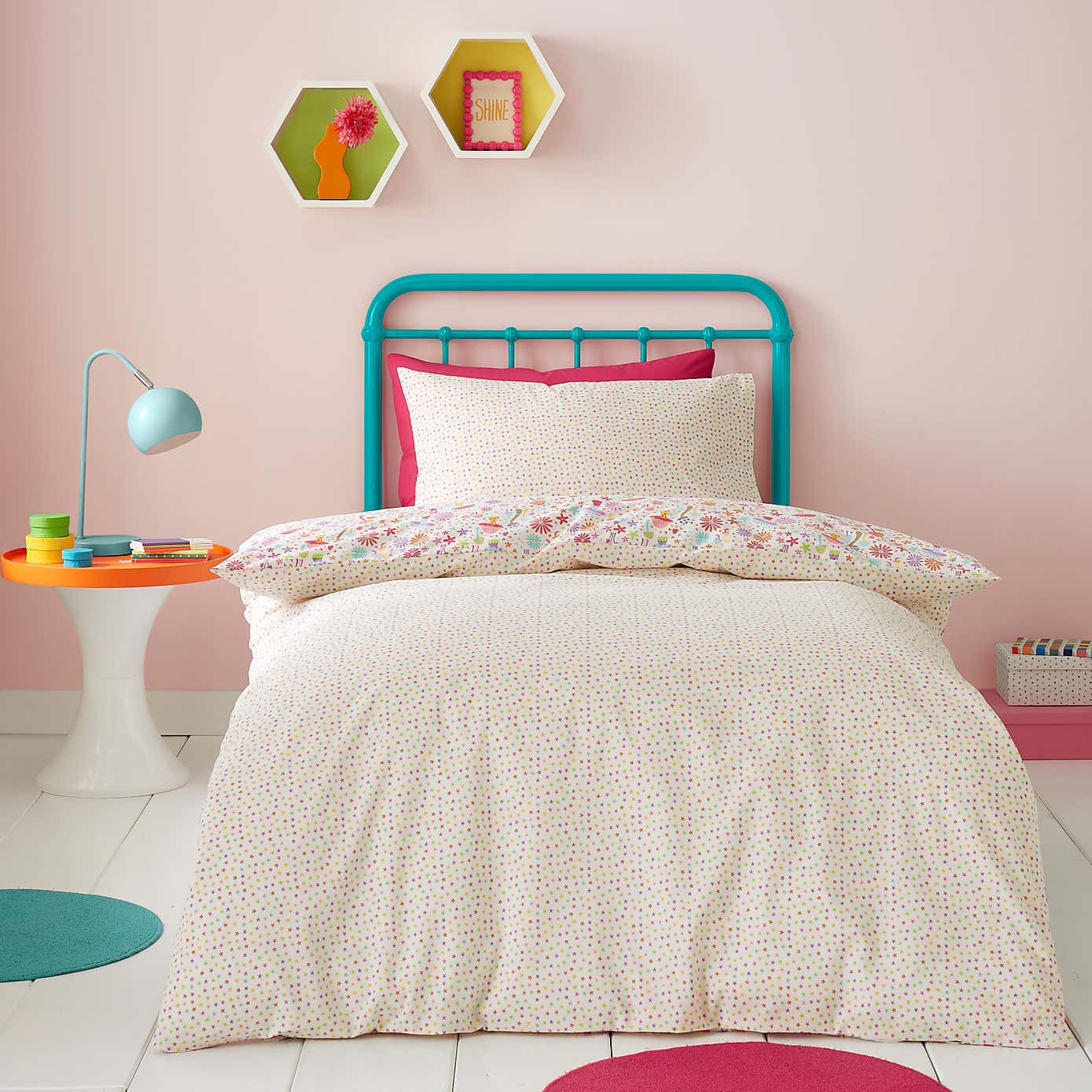 Zingy Mushroom Reversible Duvet Cover and Pillowcase Set