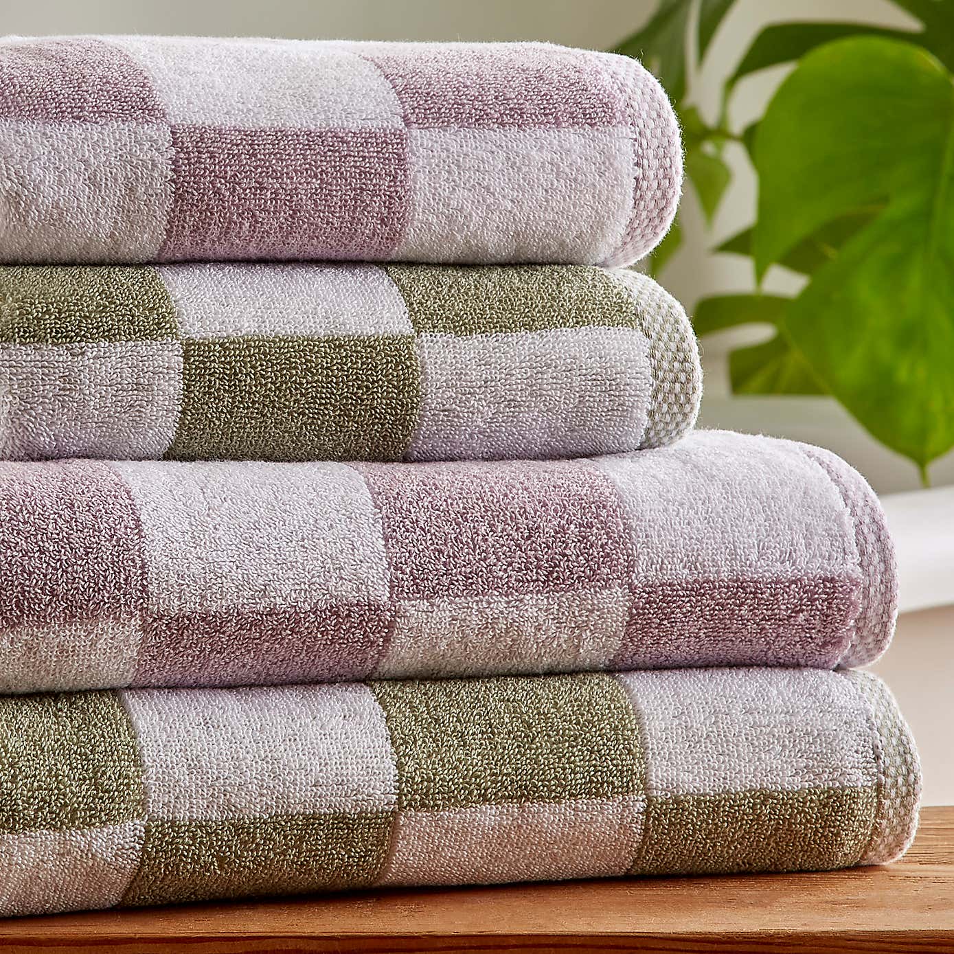 Checkerboard Cotton Towel