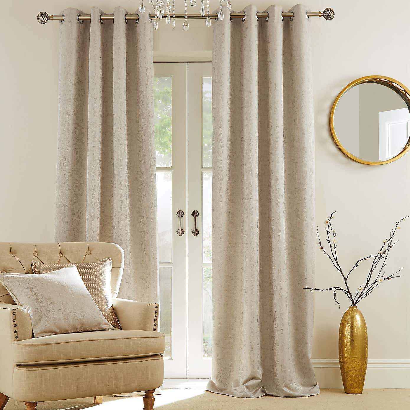 Richmond Eyelet Curtains